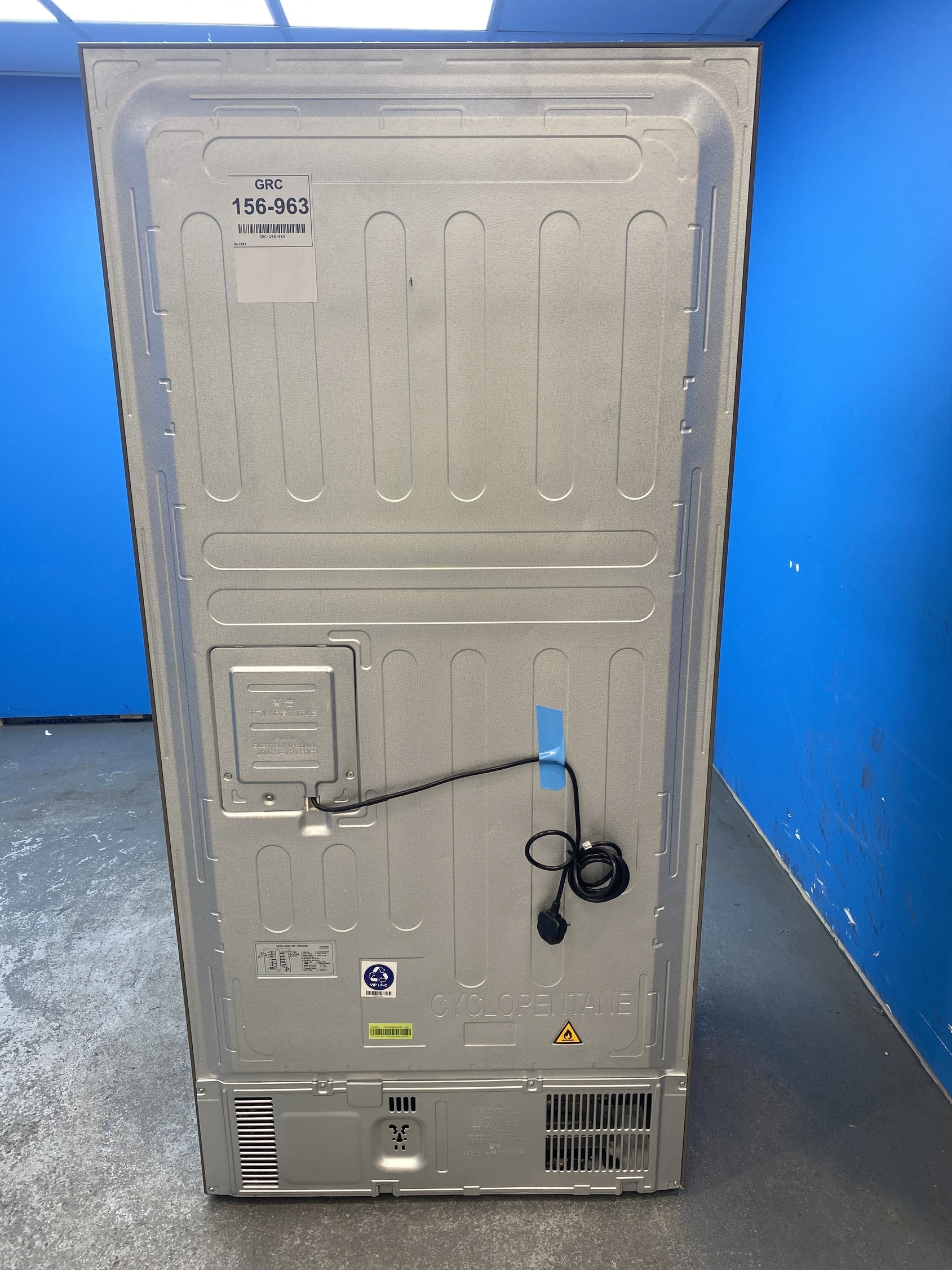 #GRC-156-963 - Haier HCR7818DNMM Cube 83 Total No Frost American Fridge Freezer