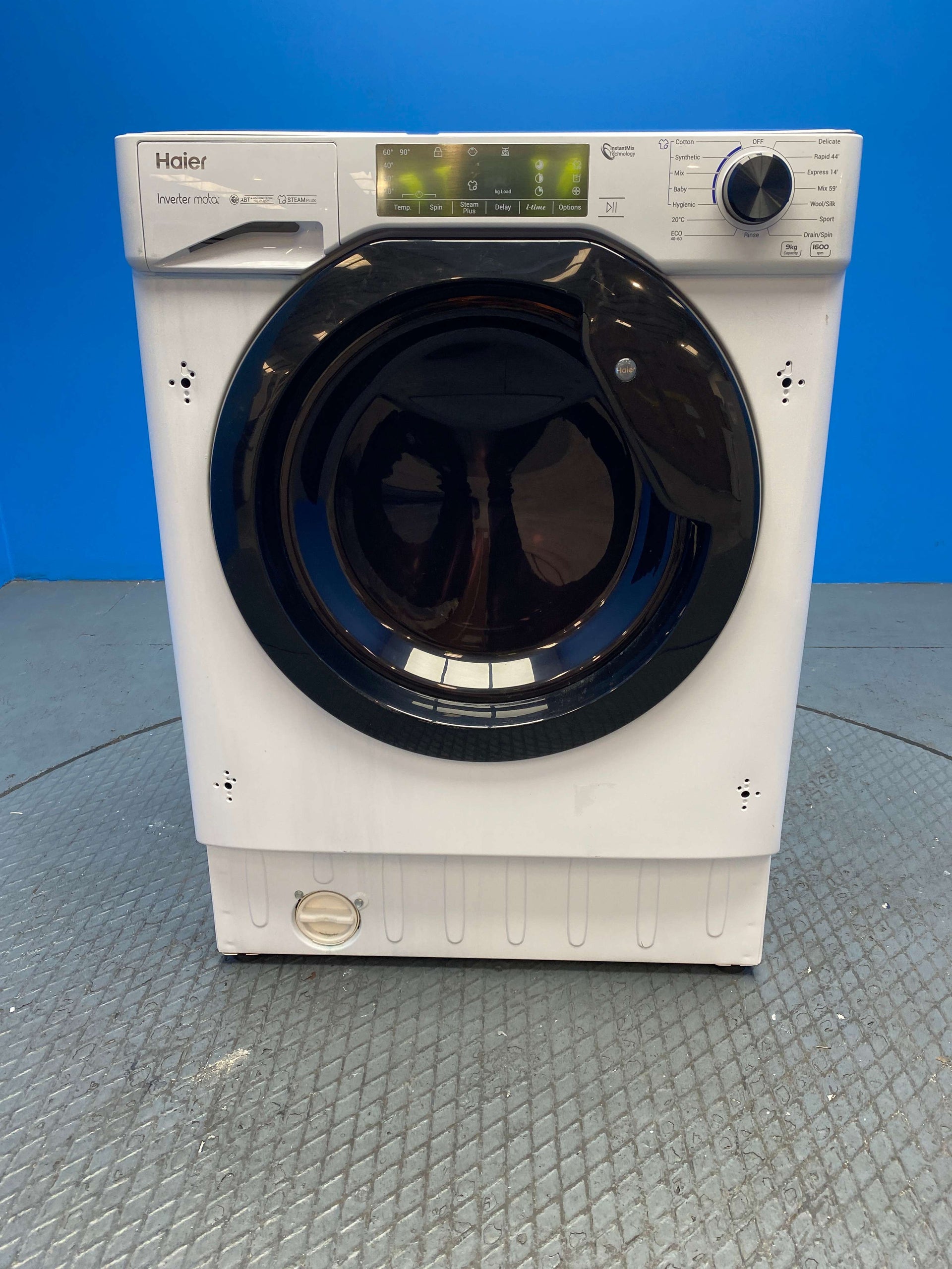 Haier HWQ90B416FWB Series 4 Integrated 9kg 1600 Spin Washing Machine