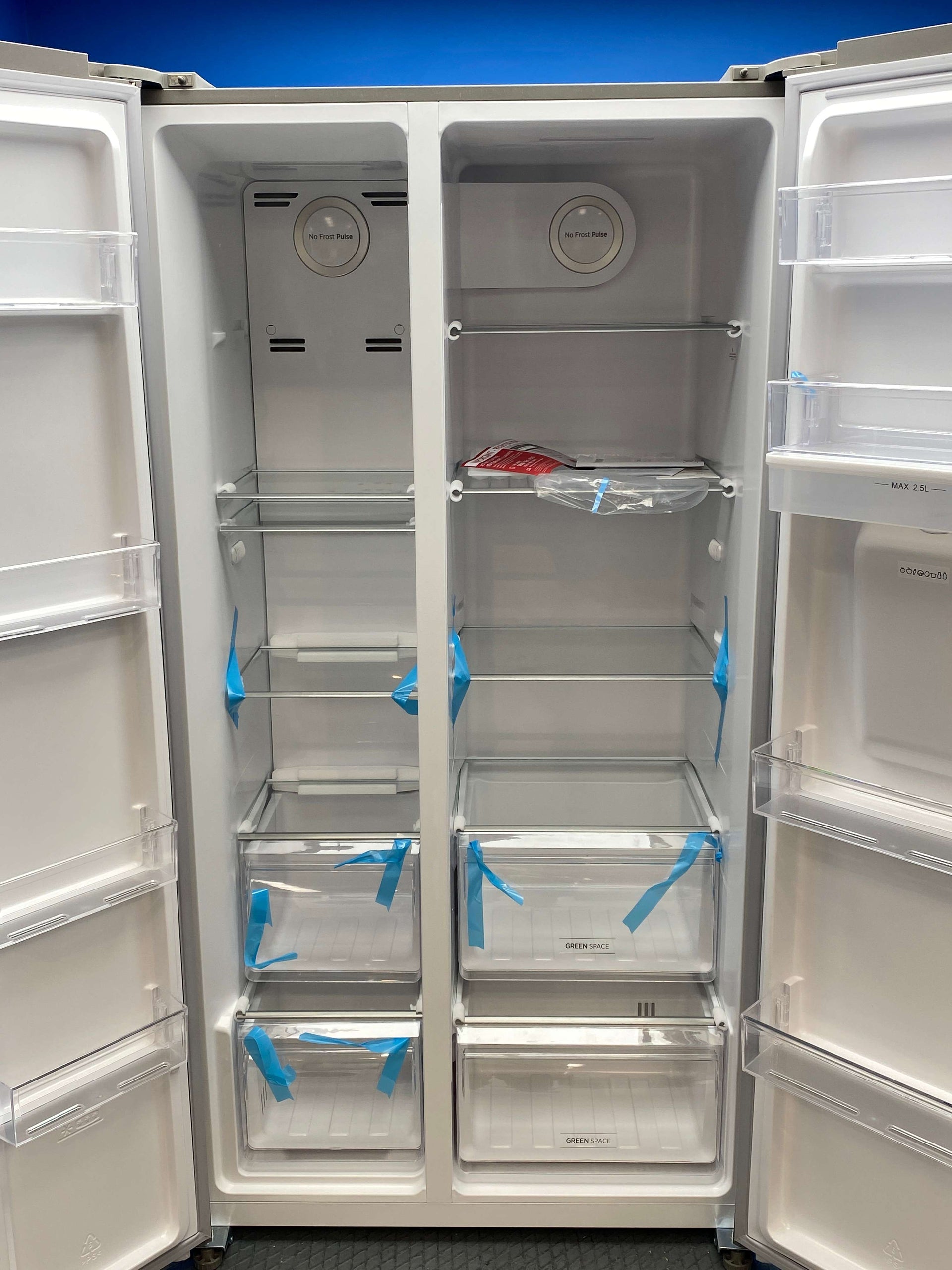Hoover HHSBSO6174XWDK American Style 529 Litre Fridge Freezer