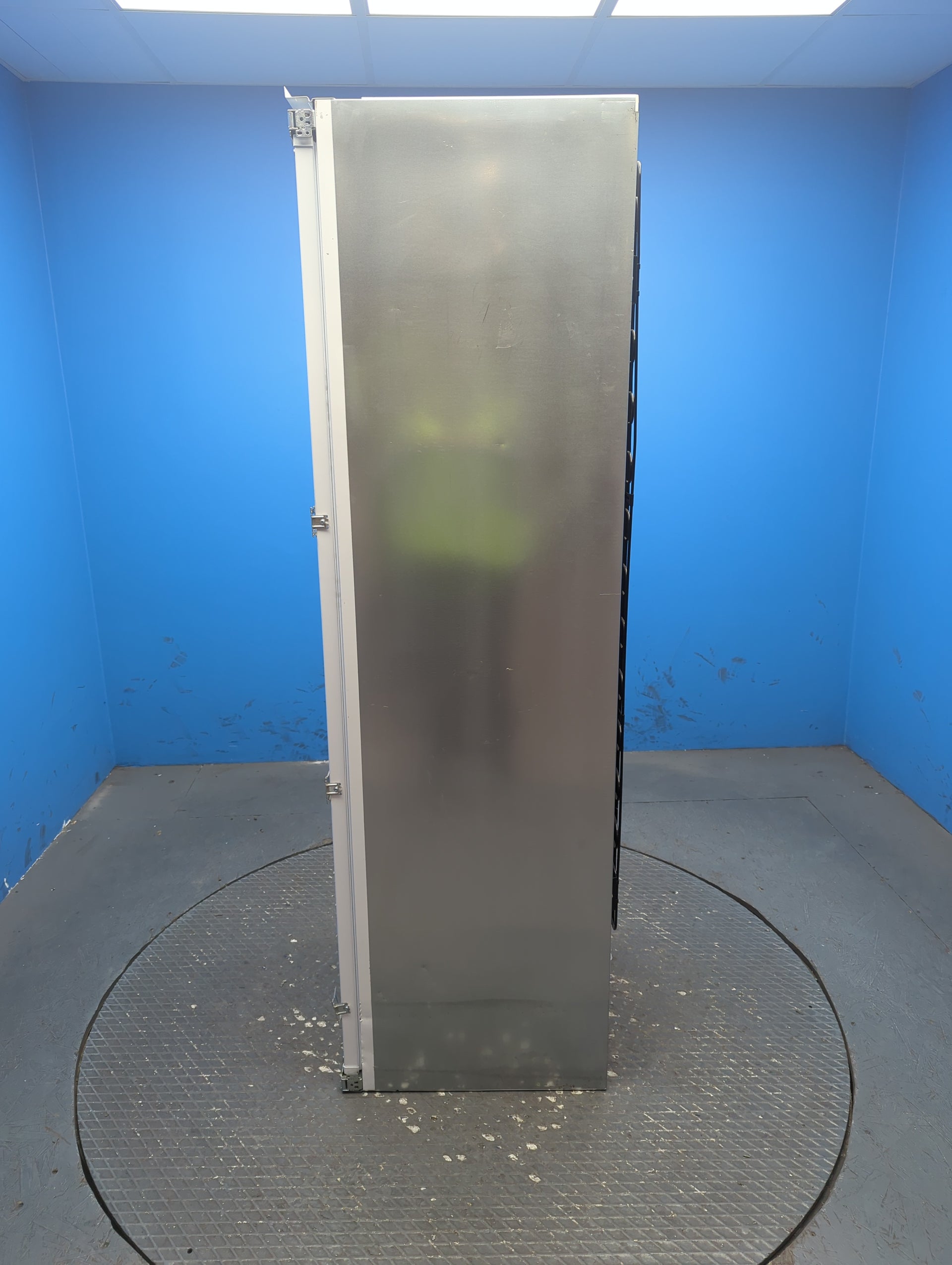 AEG NSK6D181EC 6000 DynamicAir 310L Integrated Larder Fridge