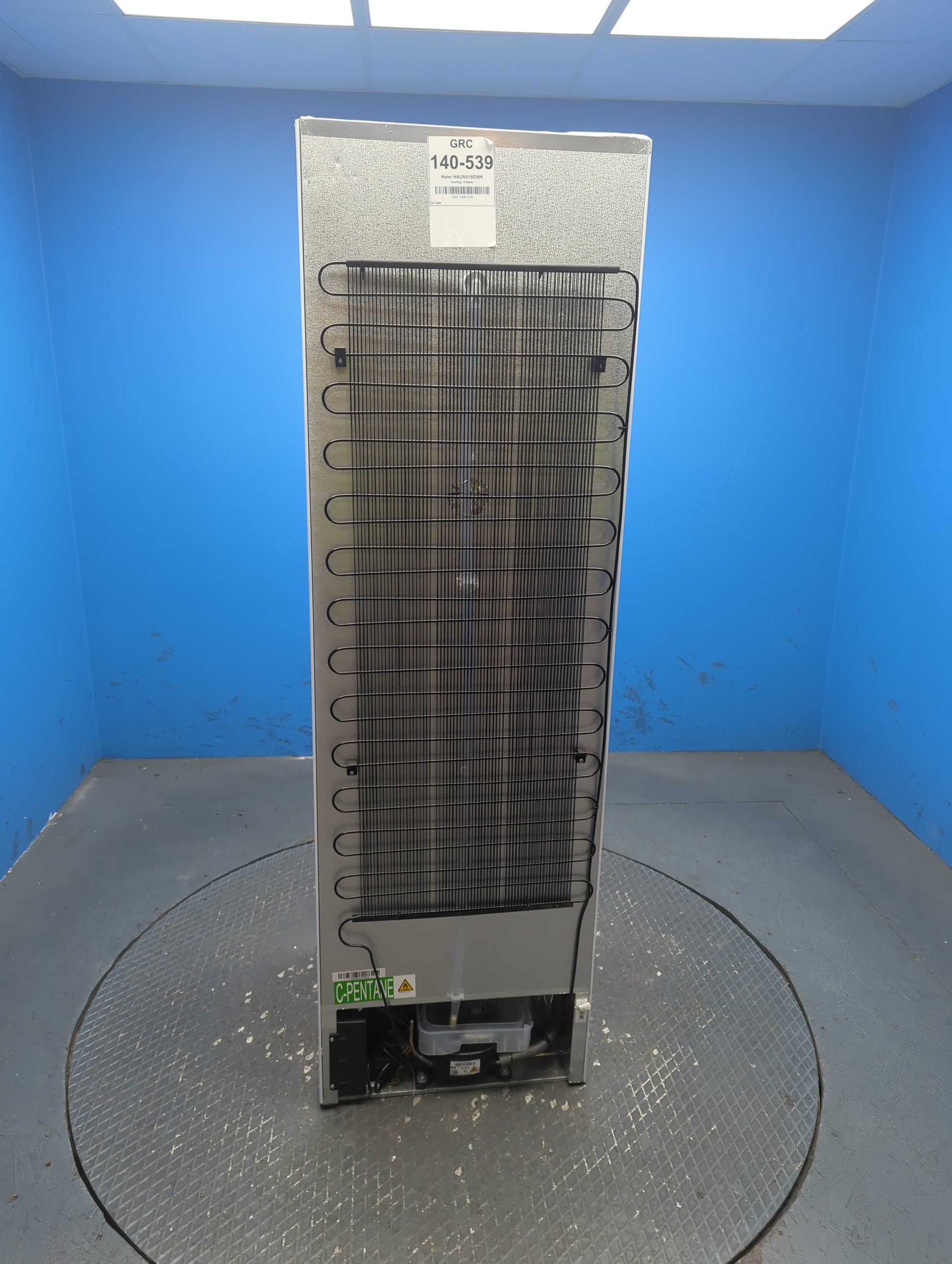 Haier HAUN518EWK 200L Integrated Total No Frost Freezer