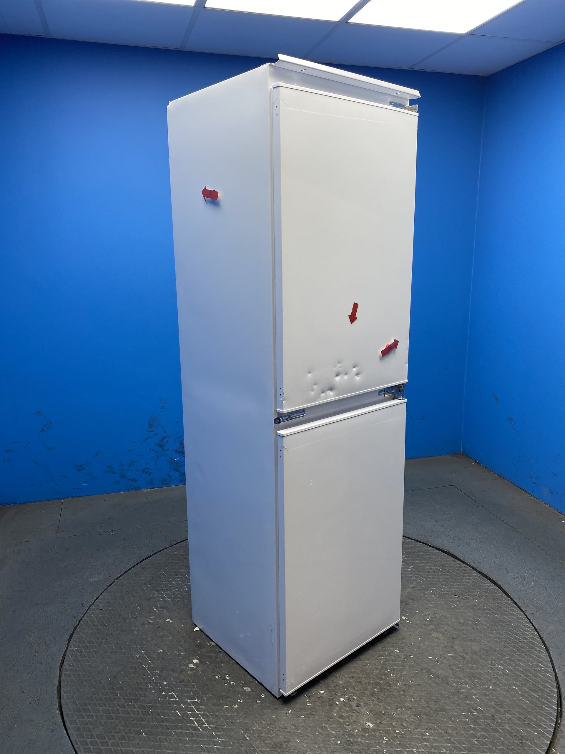 Hoover HOB50S518EK Integrated 233 Litre 50/50 Combi Fridge Freezer