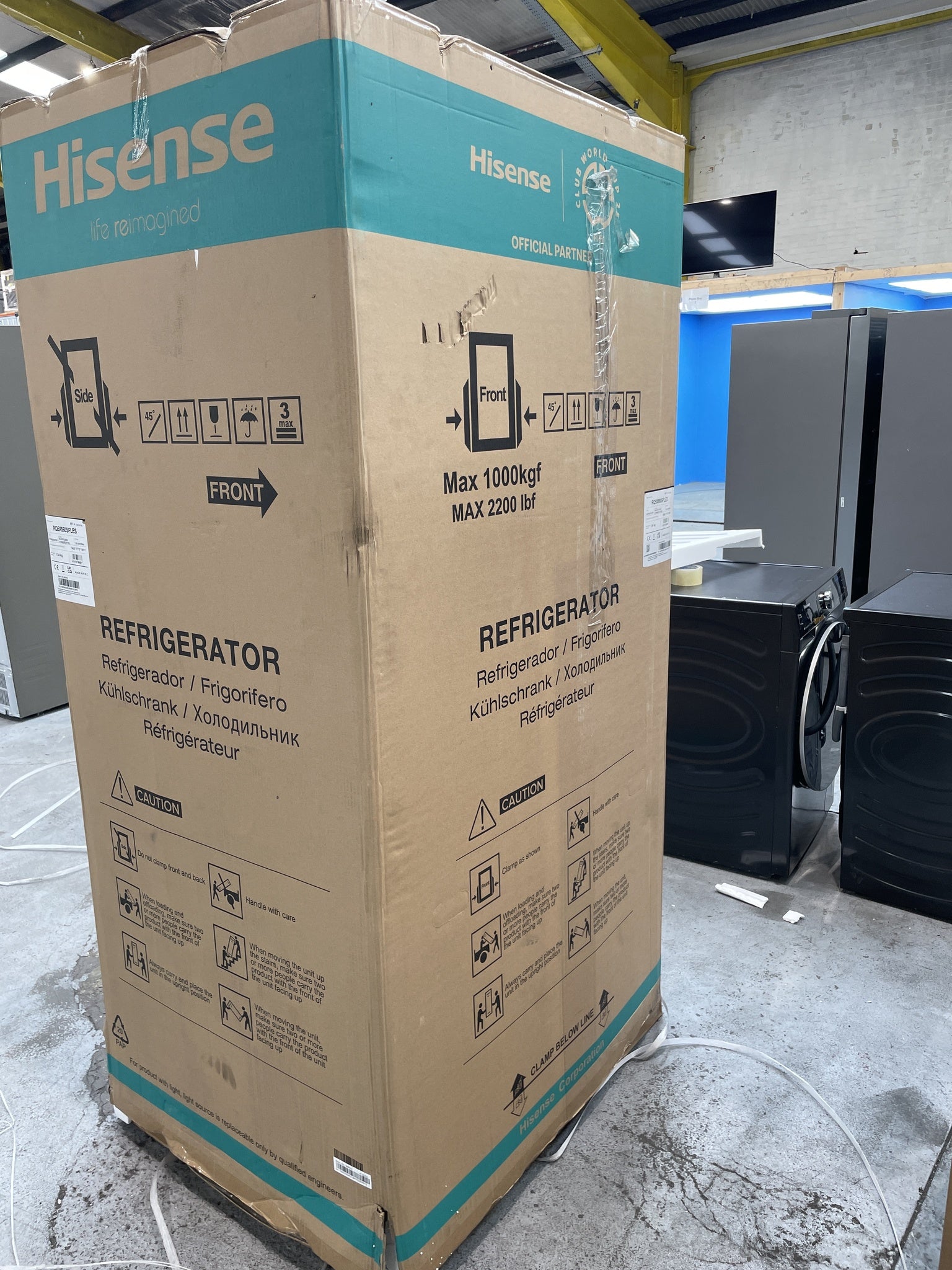 #GRC-157-607 - Hisense RQ560N4WCF PureFlat American Style Fridge Freezer