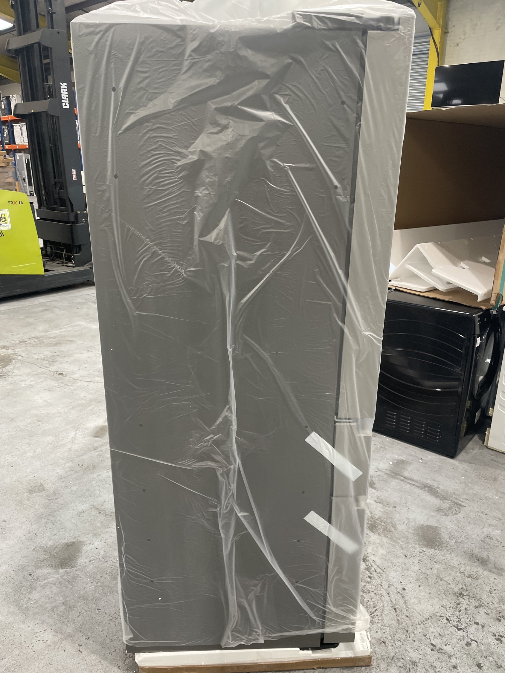 #GRC-143-634 - Hisense RF749N4SWSE 579L French Door Fridge Freezer