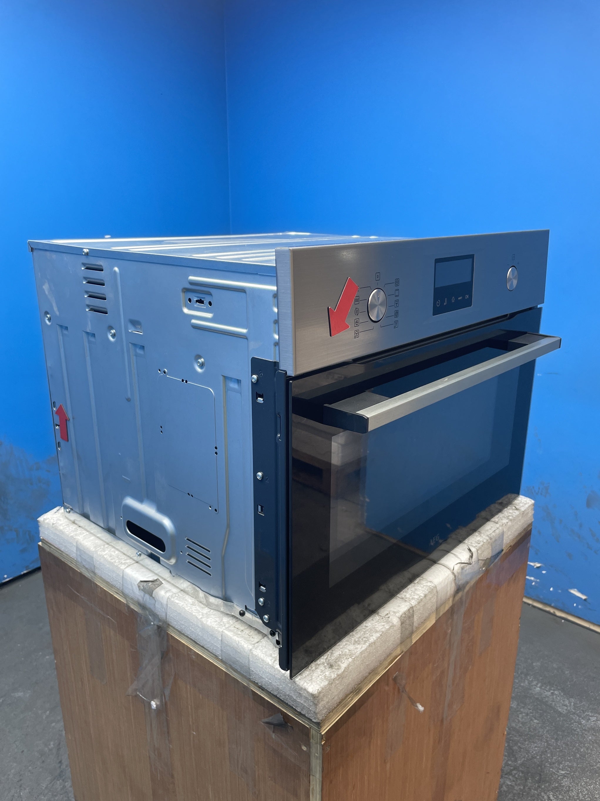 #GRC-155-909 - AEG 6000 CombiQuick 44L Built-In Combi Microwave – 1000W Grill, Steel