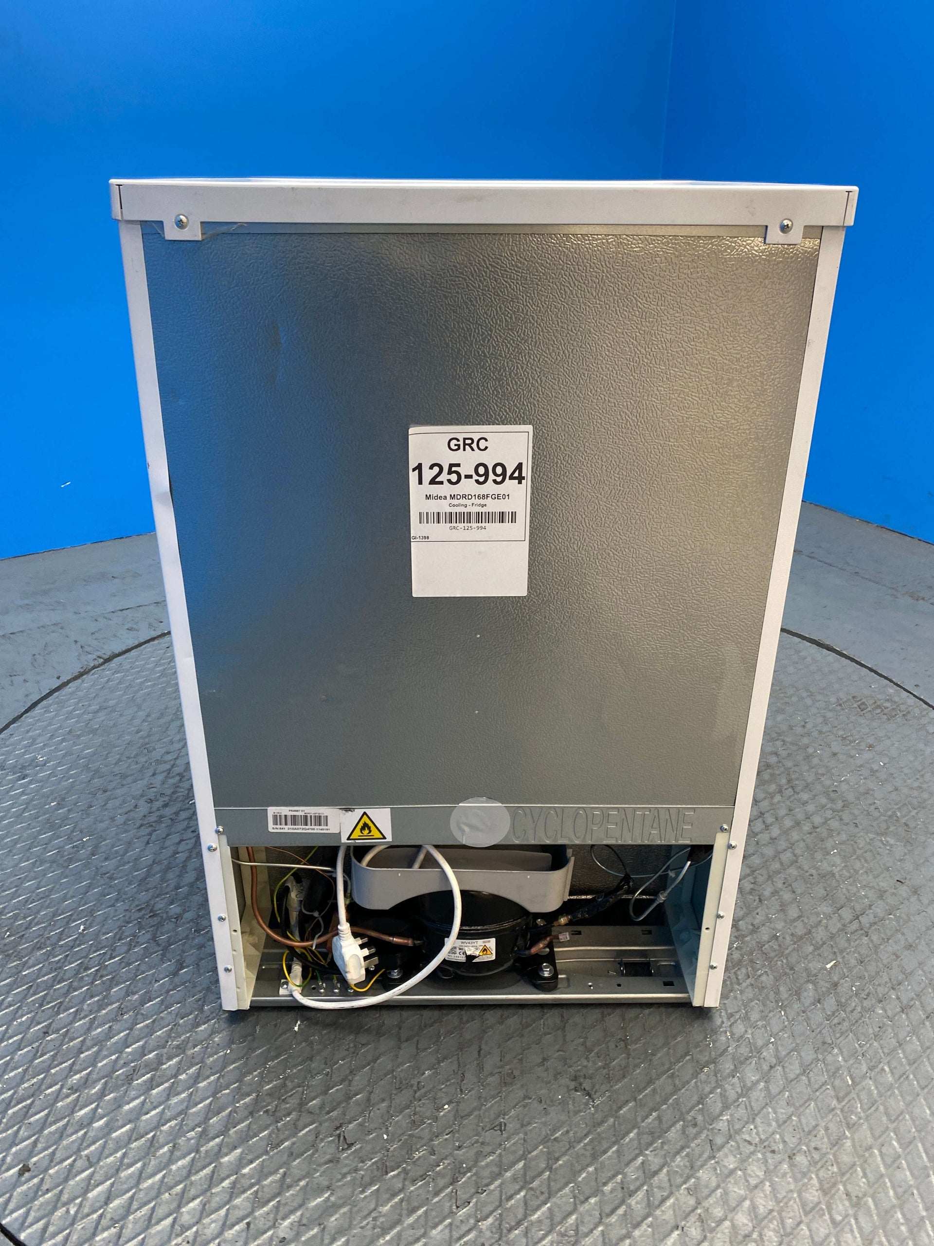 Midea MDRD168FGE01 113 Litre Undercounter Larder Fridge