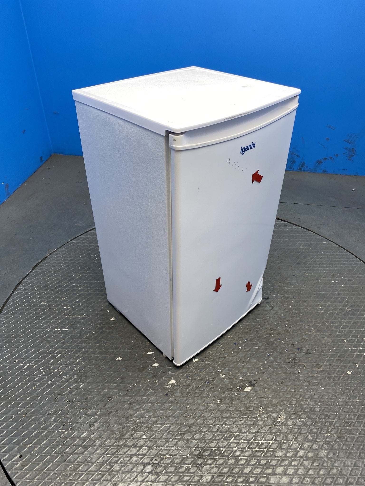 Igenix IG3960E 92 Litre Under Counter Larder Fridge