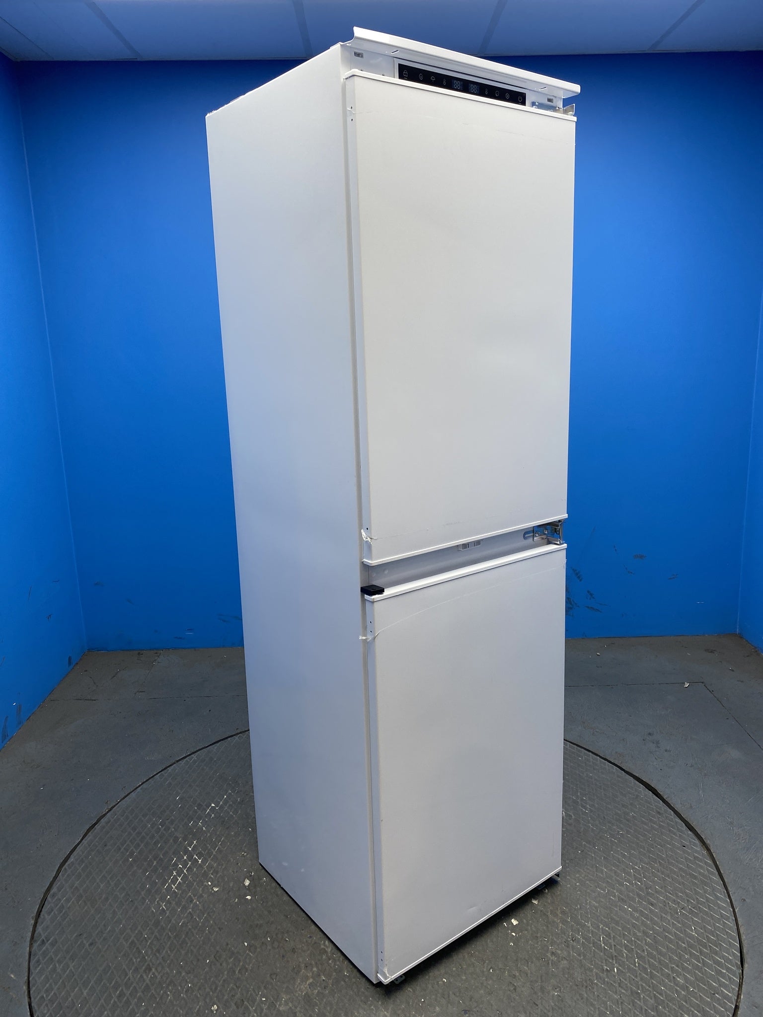 Haier HB50T618FMK Built-In Fridge Freezer - No Frost, E Rated