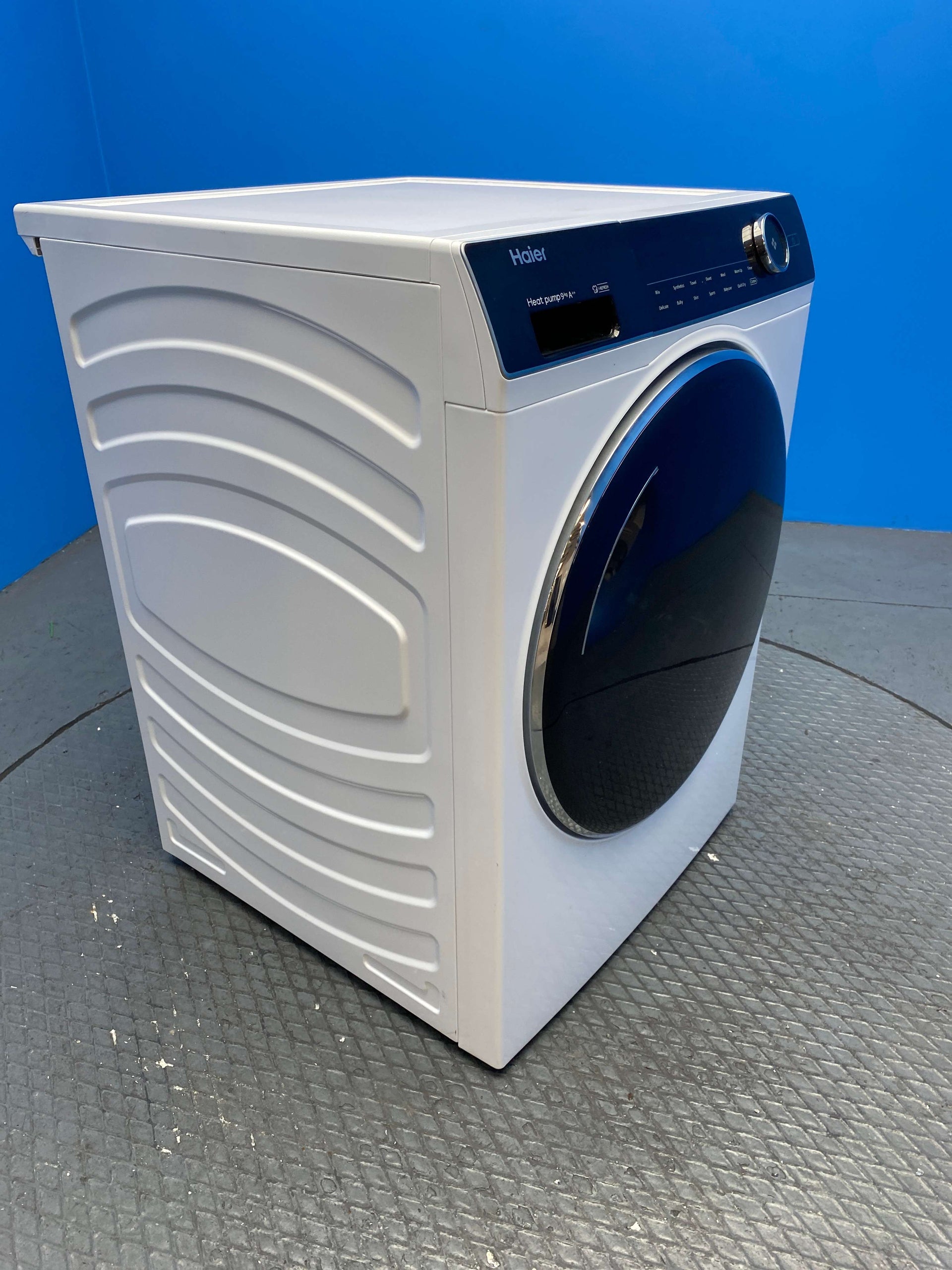Haier HD90-A2979 9kg Heat Pump Tumble Dryer