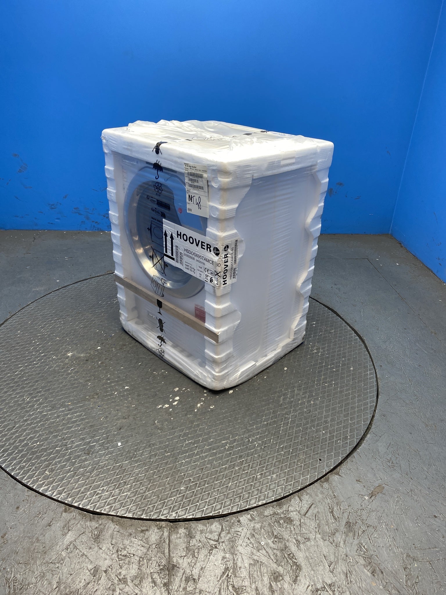 Hoover HBDOS695TAMCE Built In 9kg / 5kg 1600 Spin Washer Dryer