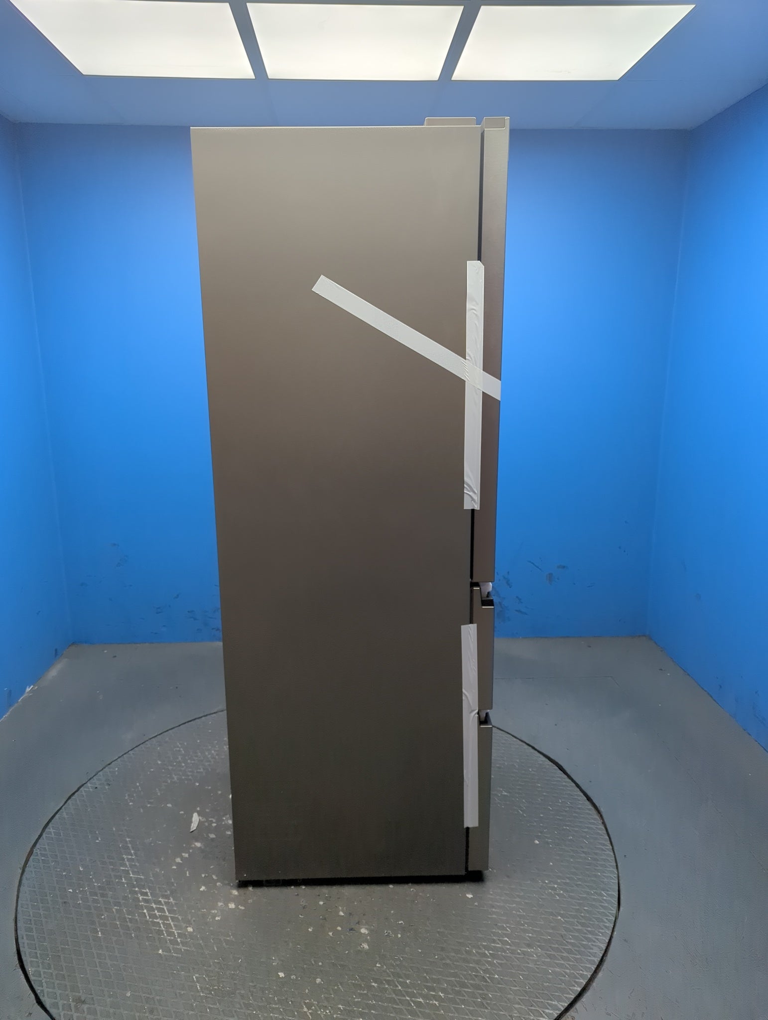 Haier HTW5618EWMG 357 Litre Combi Fridge Freezer