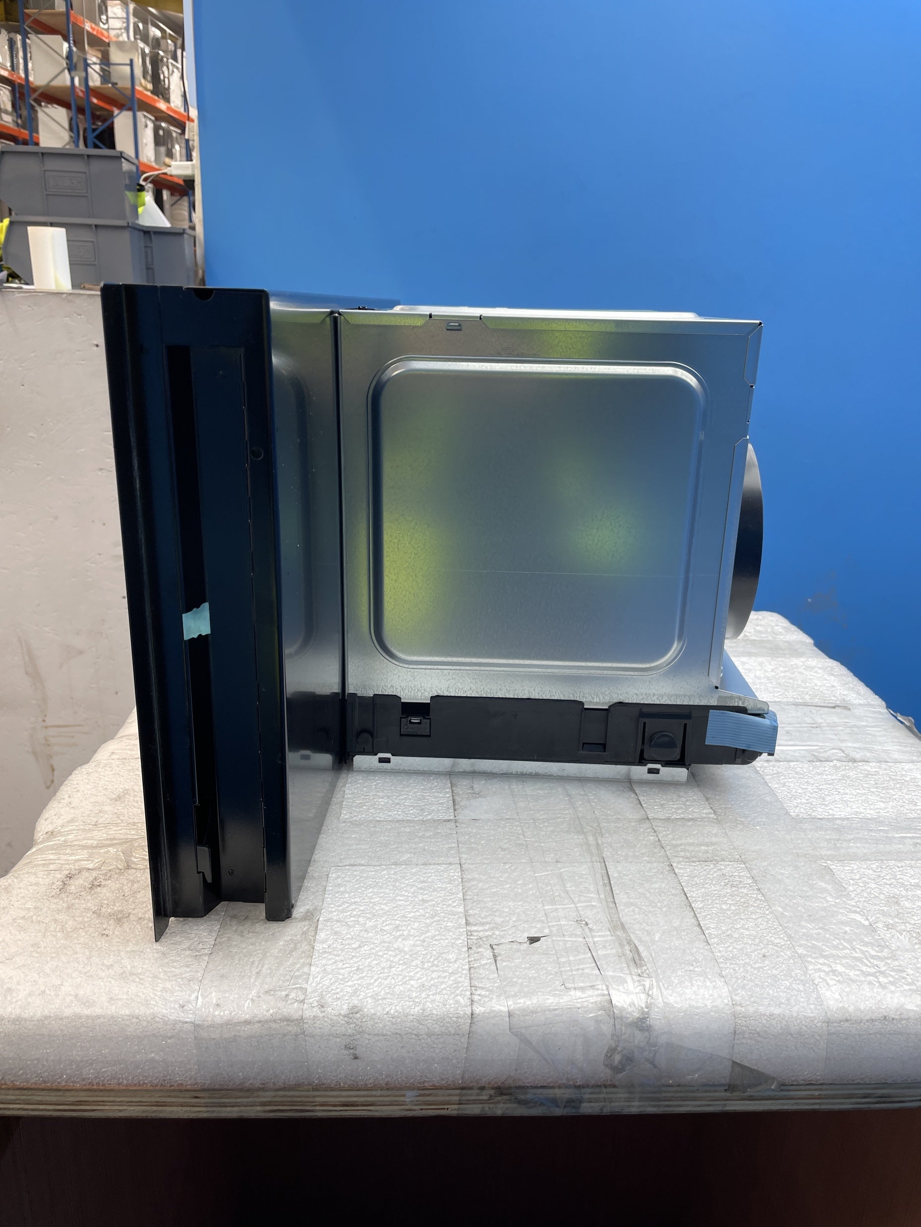 #GRC-156-634 - Siemens LJ67BAM60B Built-in 60cm Cooker Hood