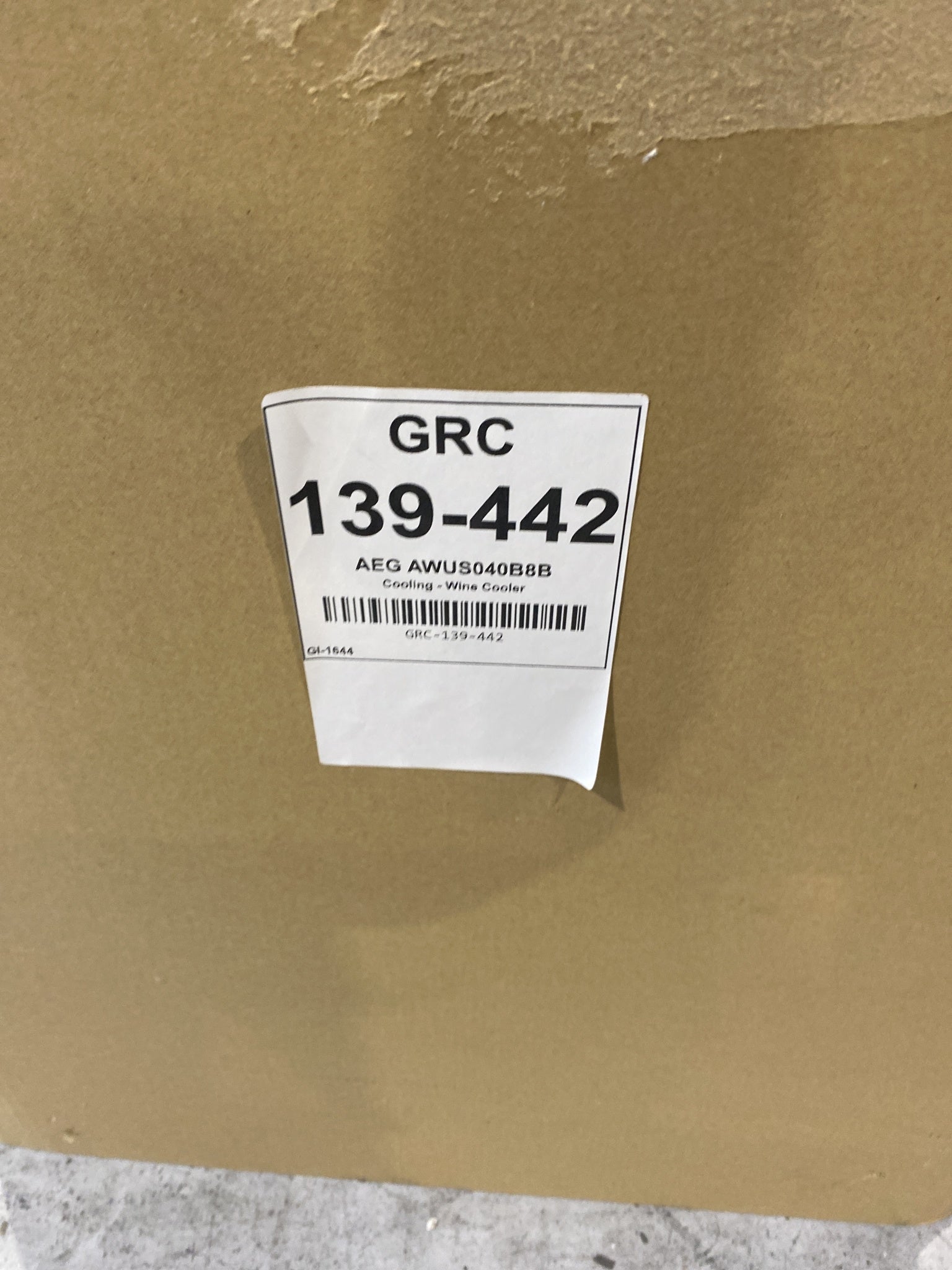 AEG 8000 Series AWUS040B8B Built-In 40 Bottle Wine Fridge