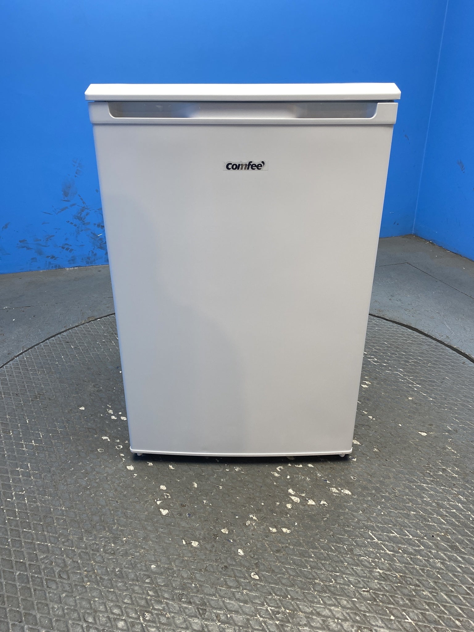 COMFEE' RCD133WH2(E) 131L Under-Counter Larder Fridge