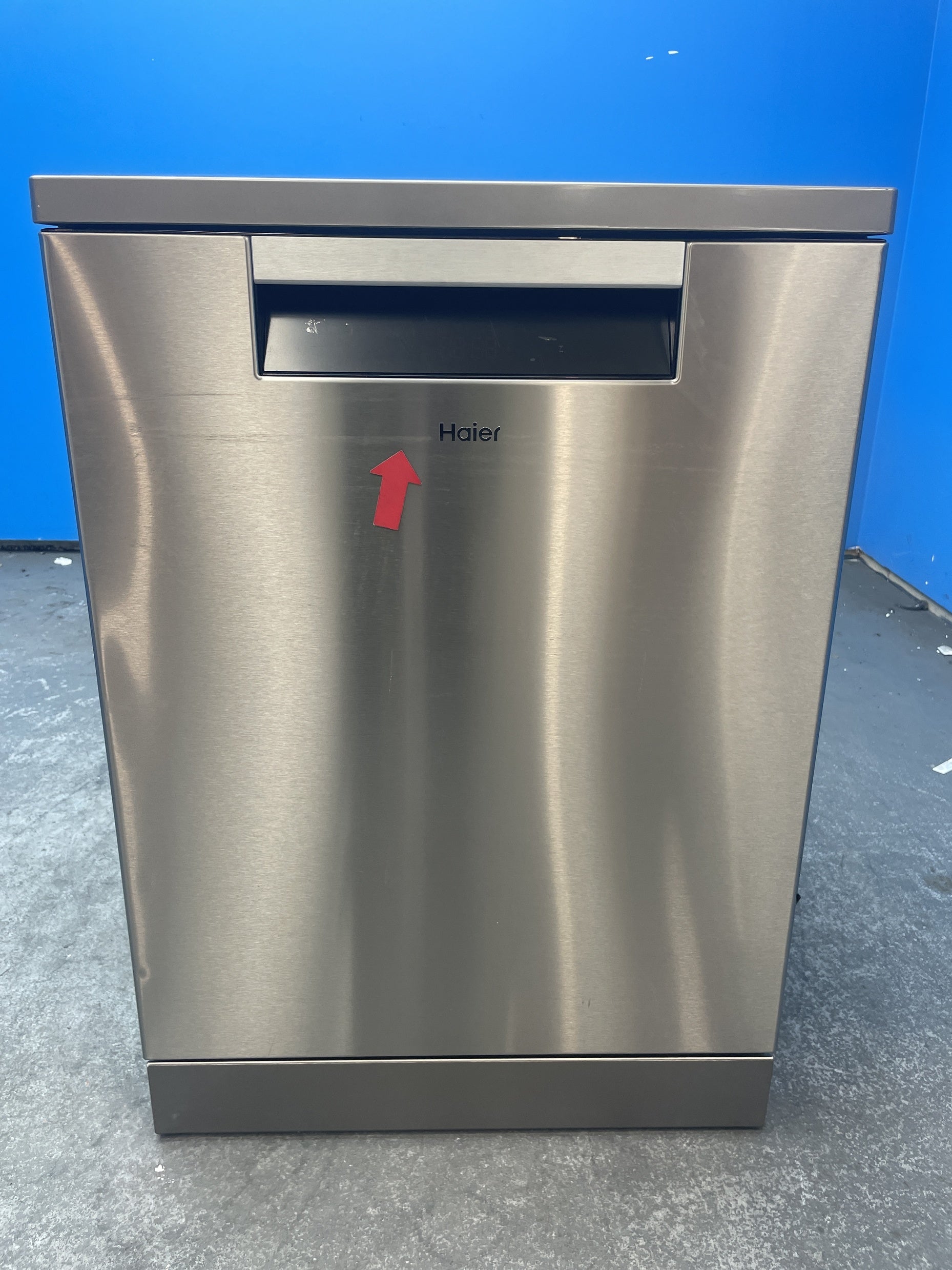 #GRC-159-197 - Haier I-Pro Shine Series 5 XF 6B2M3BX-80 16 Place Dishwasher