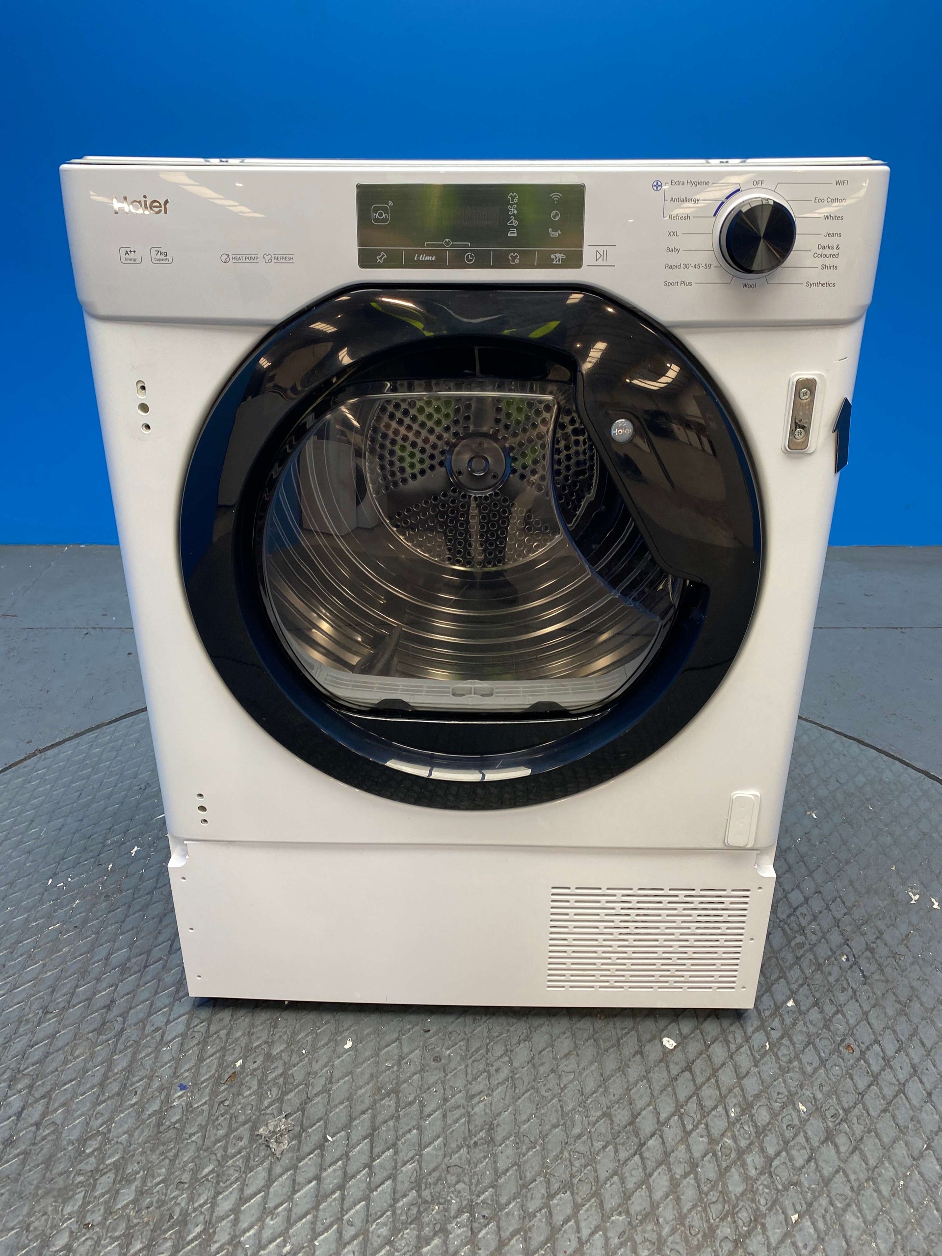 Haier Series 6 HDBIH7A2TBEX Integrated 7kg Heat Pump Tumble Dryer