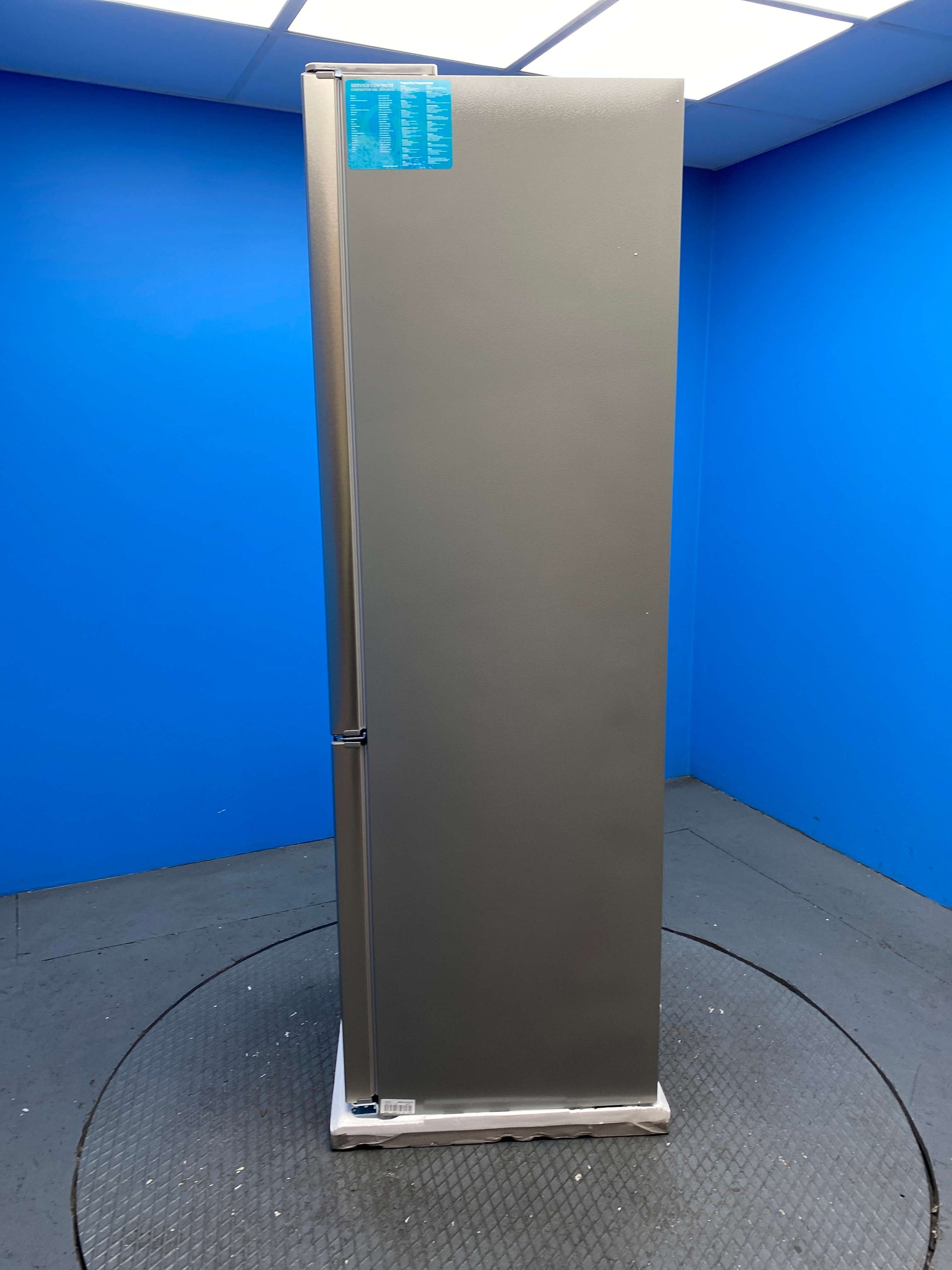 Midea MDRB424FGD02O 310L Frost Free Fridge Freezer with Multi Air Flow