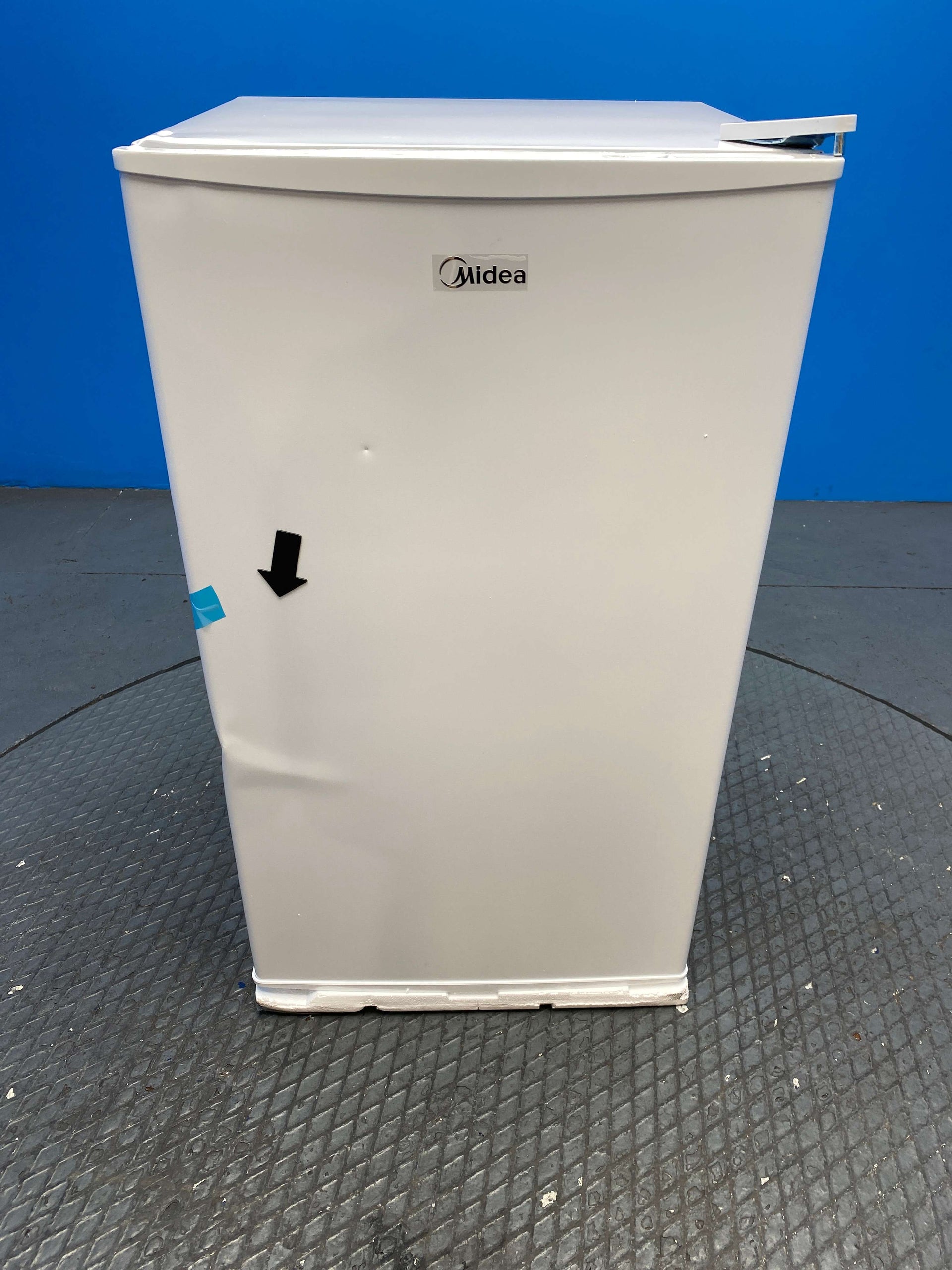 Midea MDRD125FGE01 80L Under Counter Mini Fridge