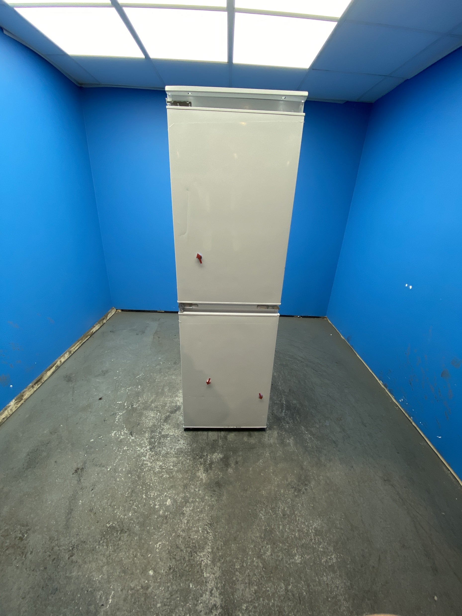 Hoover HOB50N518EVK Integrated 228 Litre Frost Free Fridge Freezer