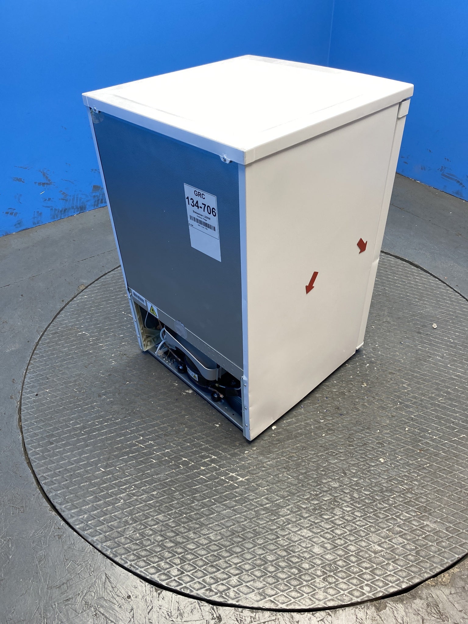 Statesman L255W 113 Litre 55cm Under Counter Fridge