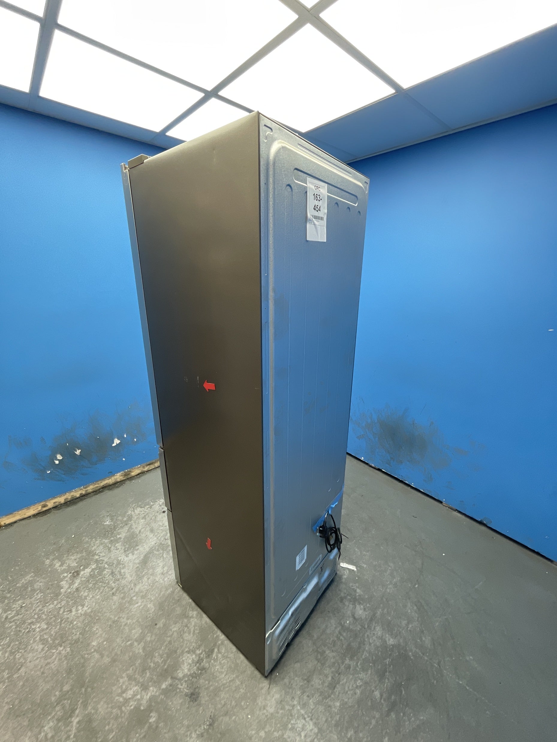 #GRC-163-454 - Haier 60cm Freestanding 70/30 Fridge Freezer – 345L, MyZone, Non-Plumbed Water Dispenser