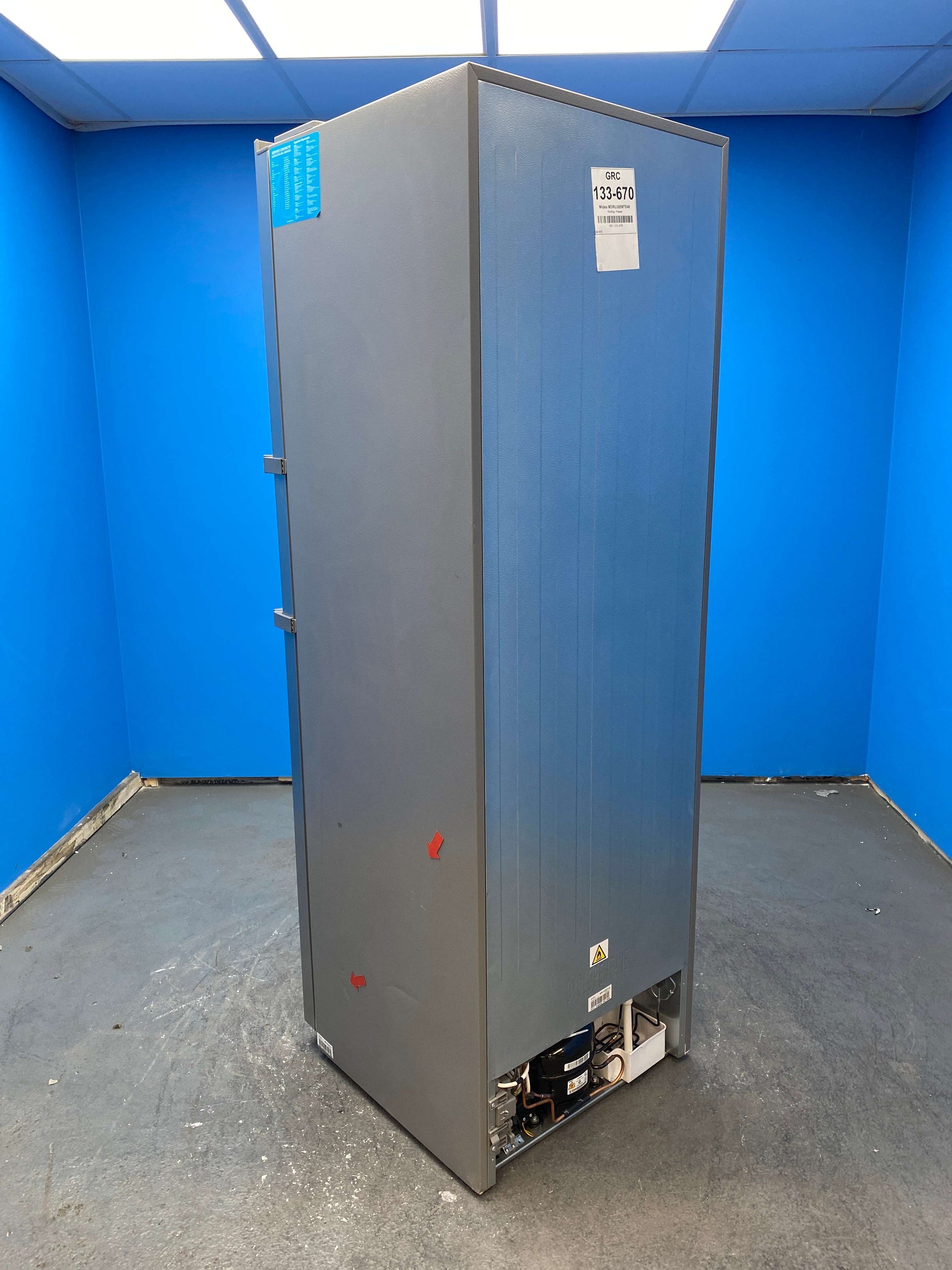 Midea MDRU385MTE46 185cm Frost Free Upright Freezer