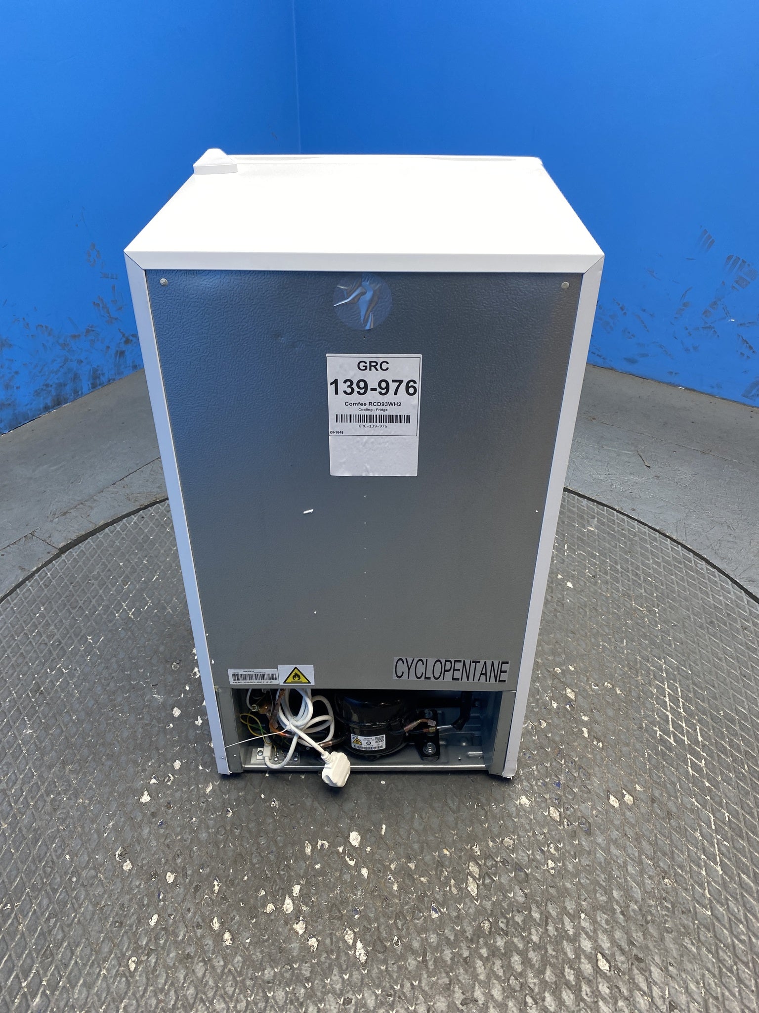 Comfee RCD93WH2(E) Under Counter Fridge with Cooler Box
