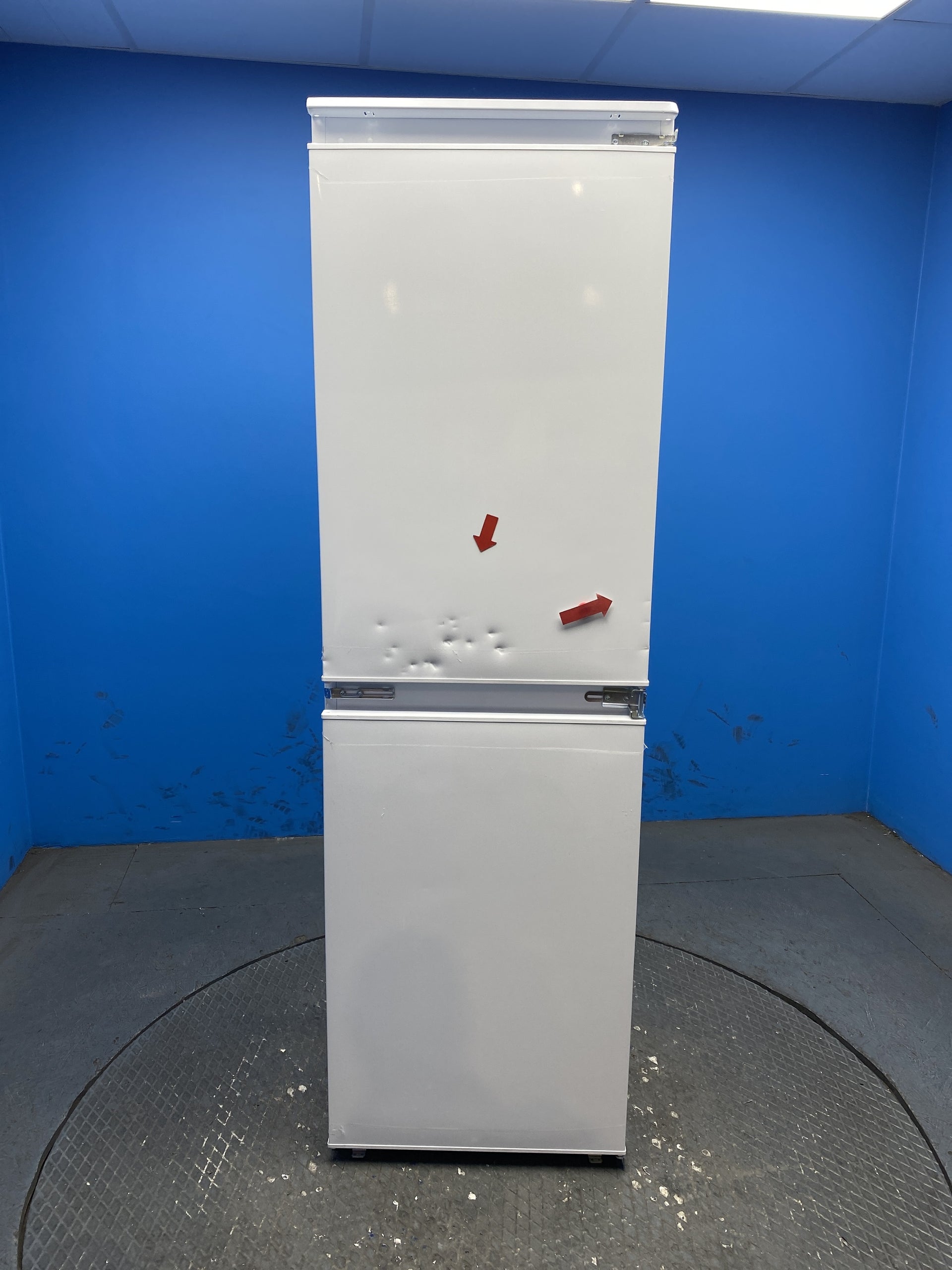 Hoover HOB50S518EK Integrated 233 Litre 50/50 Combi Fridge Freezer