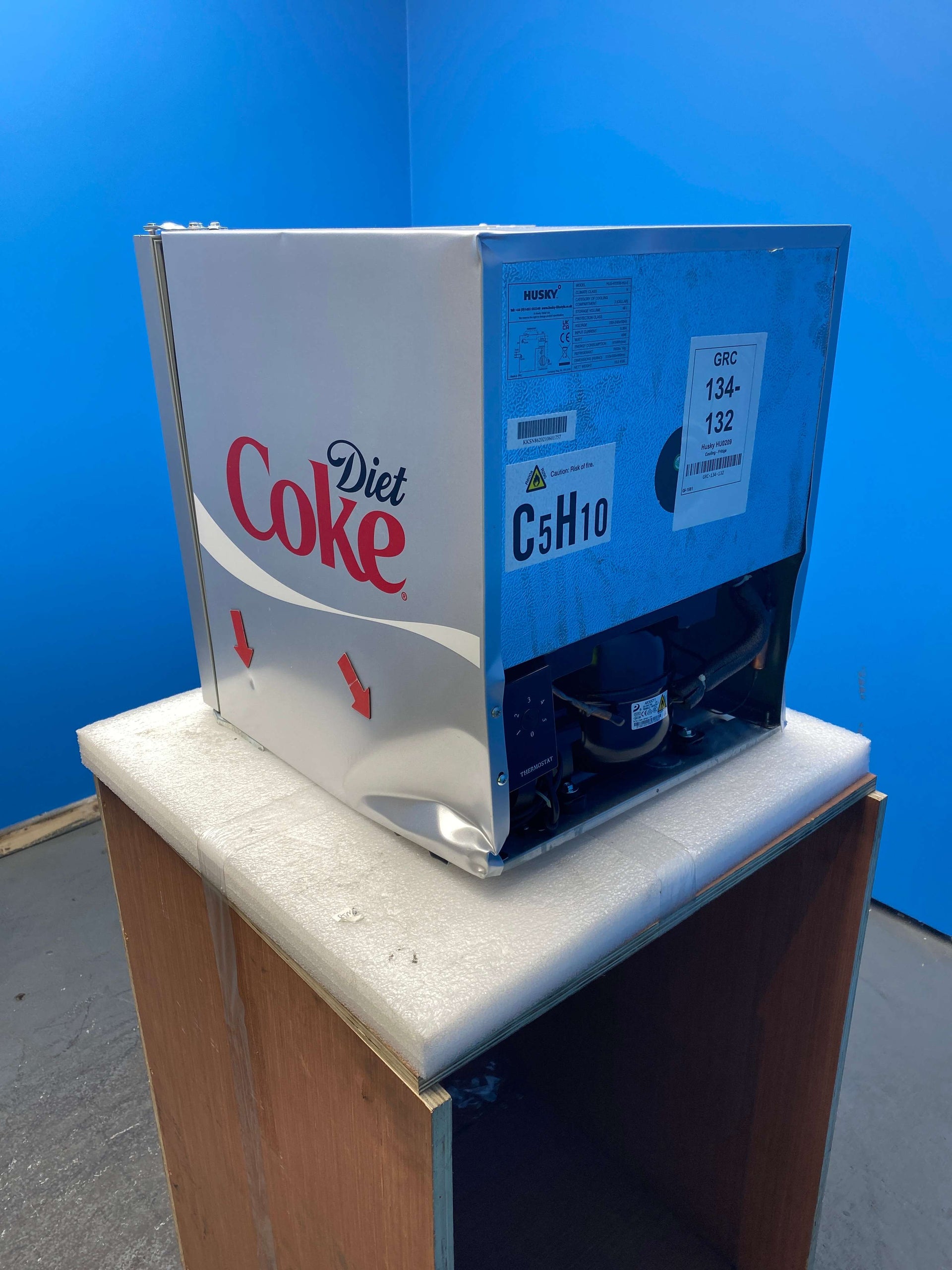 Husky HU0209 Diet Coke Drinks Cooler