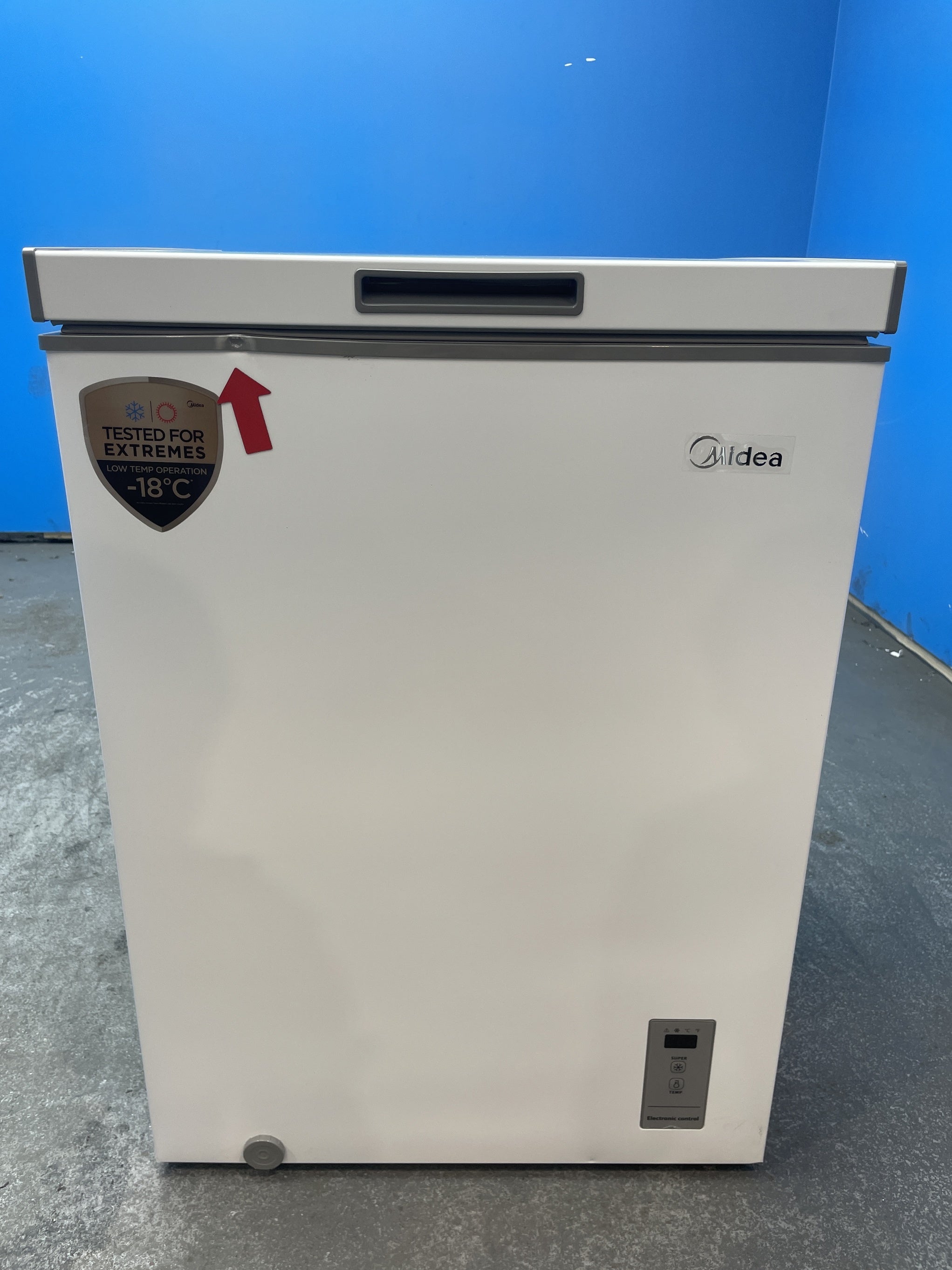 #GRC-158-750 - Midea MDRC211FZE01 143 Litre Capacity Static Chest Freezer