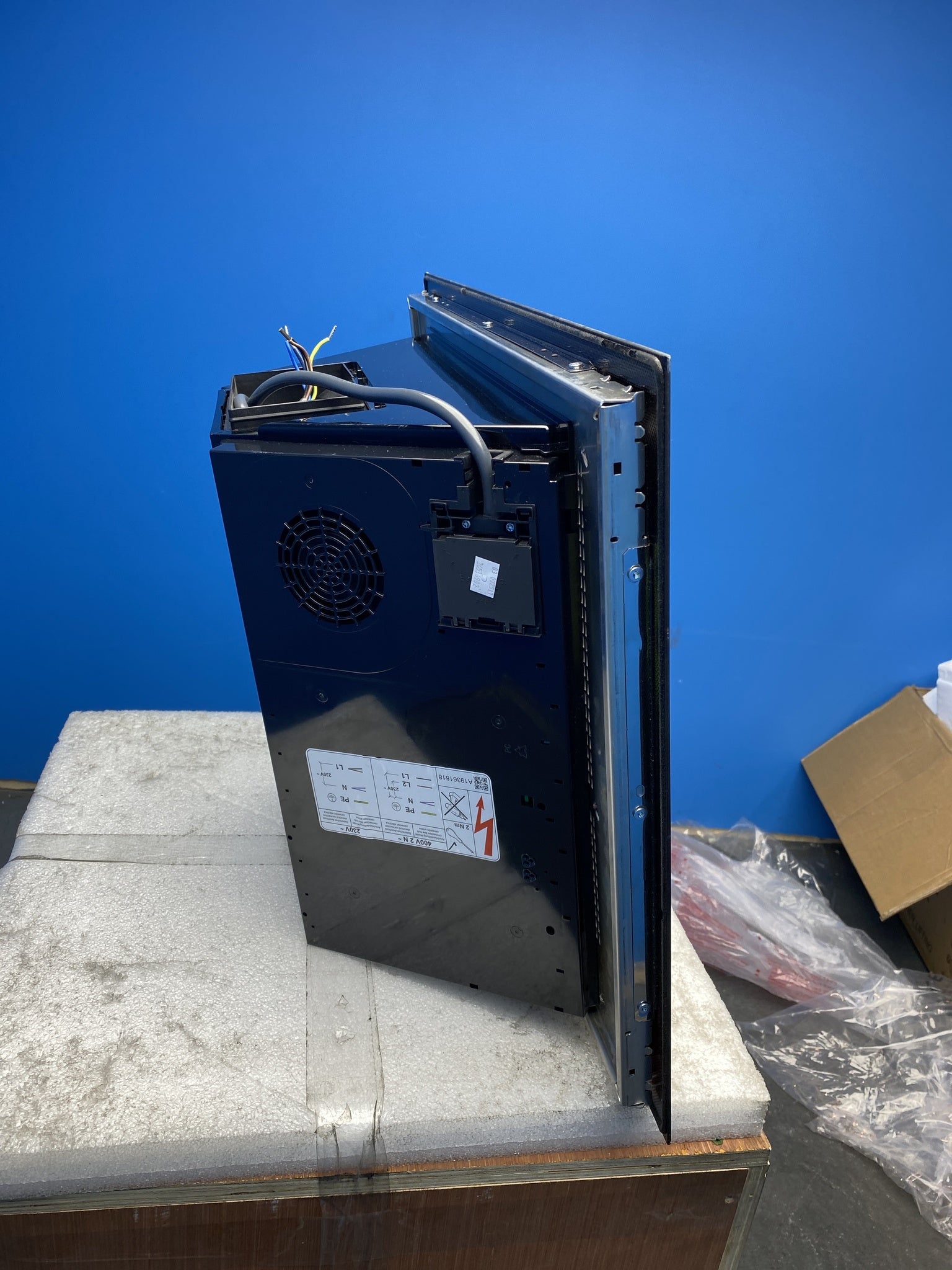 AEG TCH74B01FZ 6000 SaphirMatt 70cm Vented Induction Hob