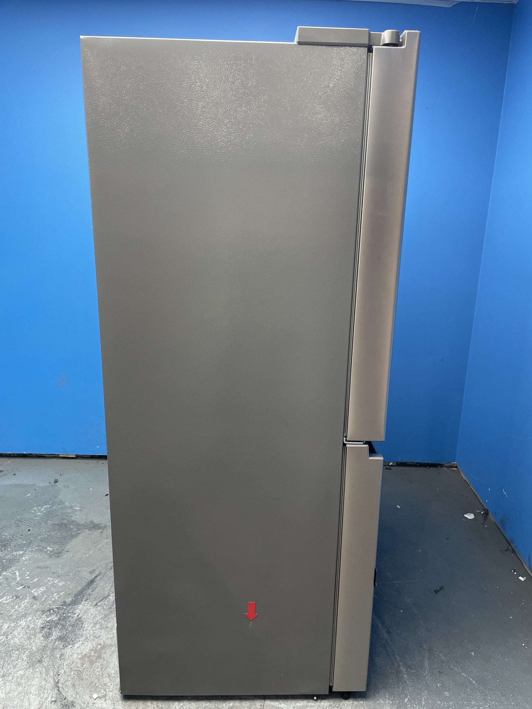 #GRC-158-061 - Hisense PureFlat RQ758N4SWSE Multi Door American Fridge Freezer