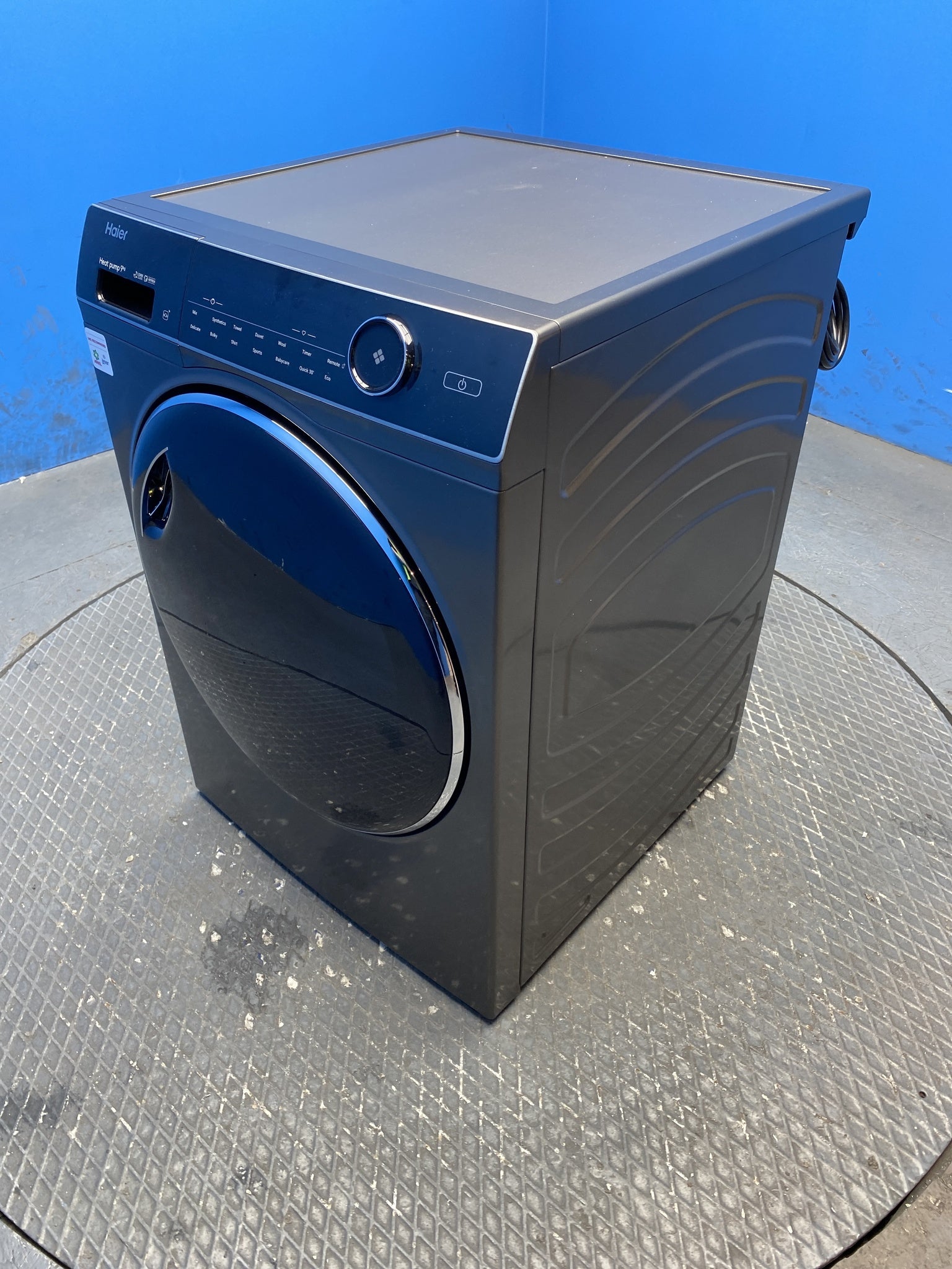 Haier HD90-A3Q979SU1 9kg Heat Pump Tumble Dryer