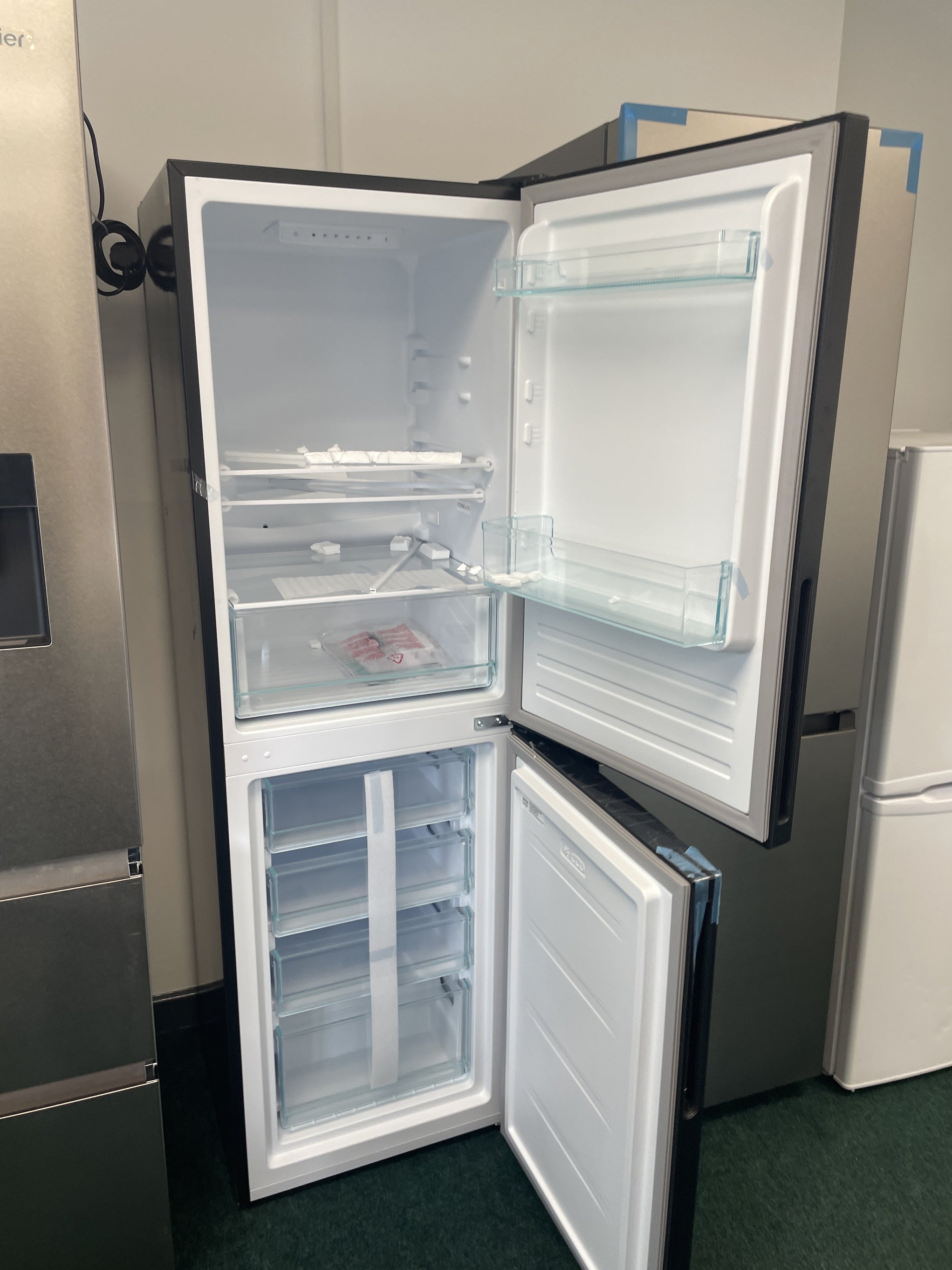 #GRC-156-111 - Candy CCT3L517EBK 55cm Slim Low Frost Fridge Freezer