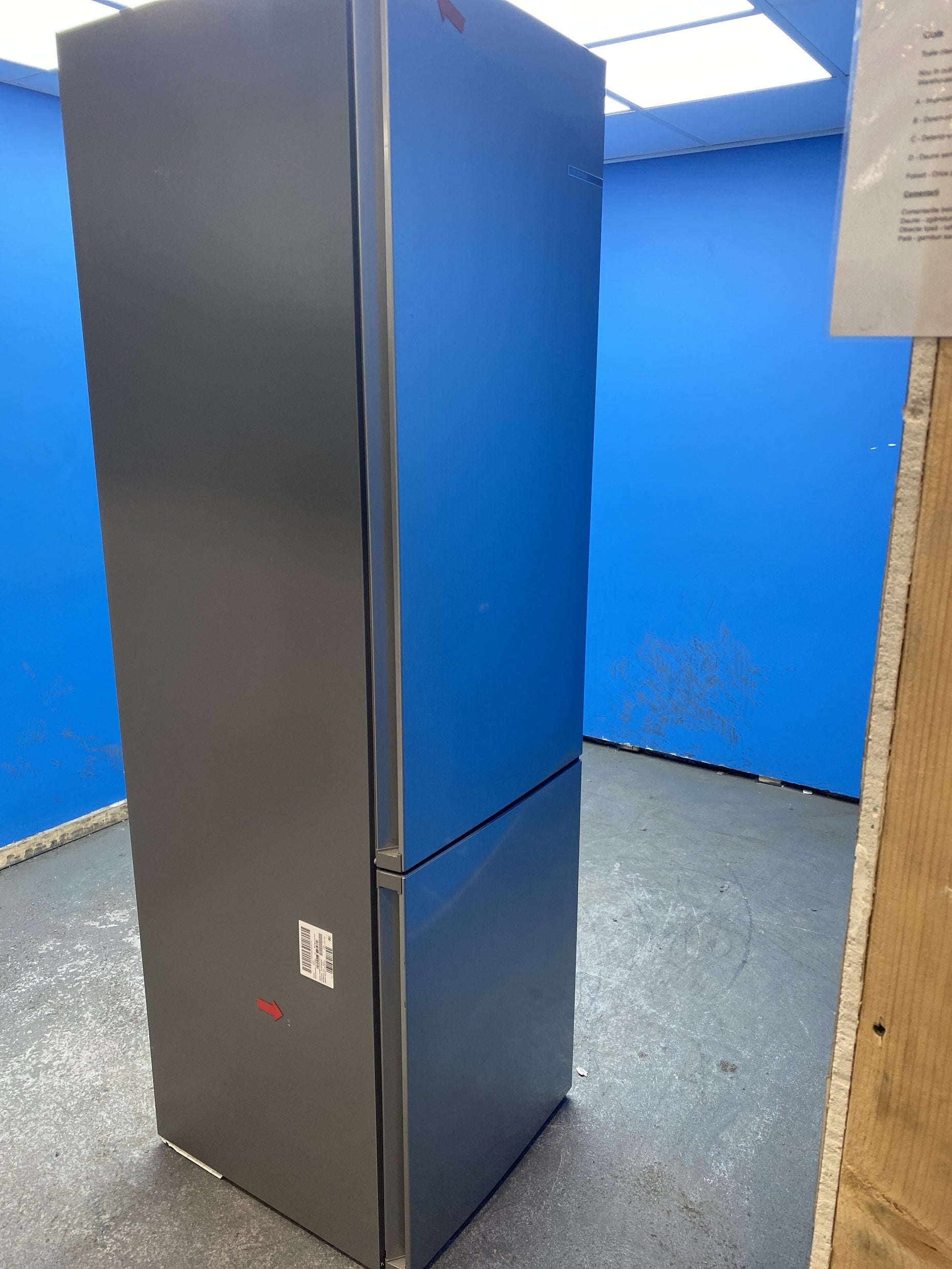 #GRC-157-208 - Bosch KGN392LAGG Series 4 60cm No Frost Fridge Freezer
