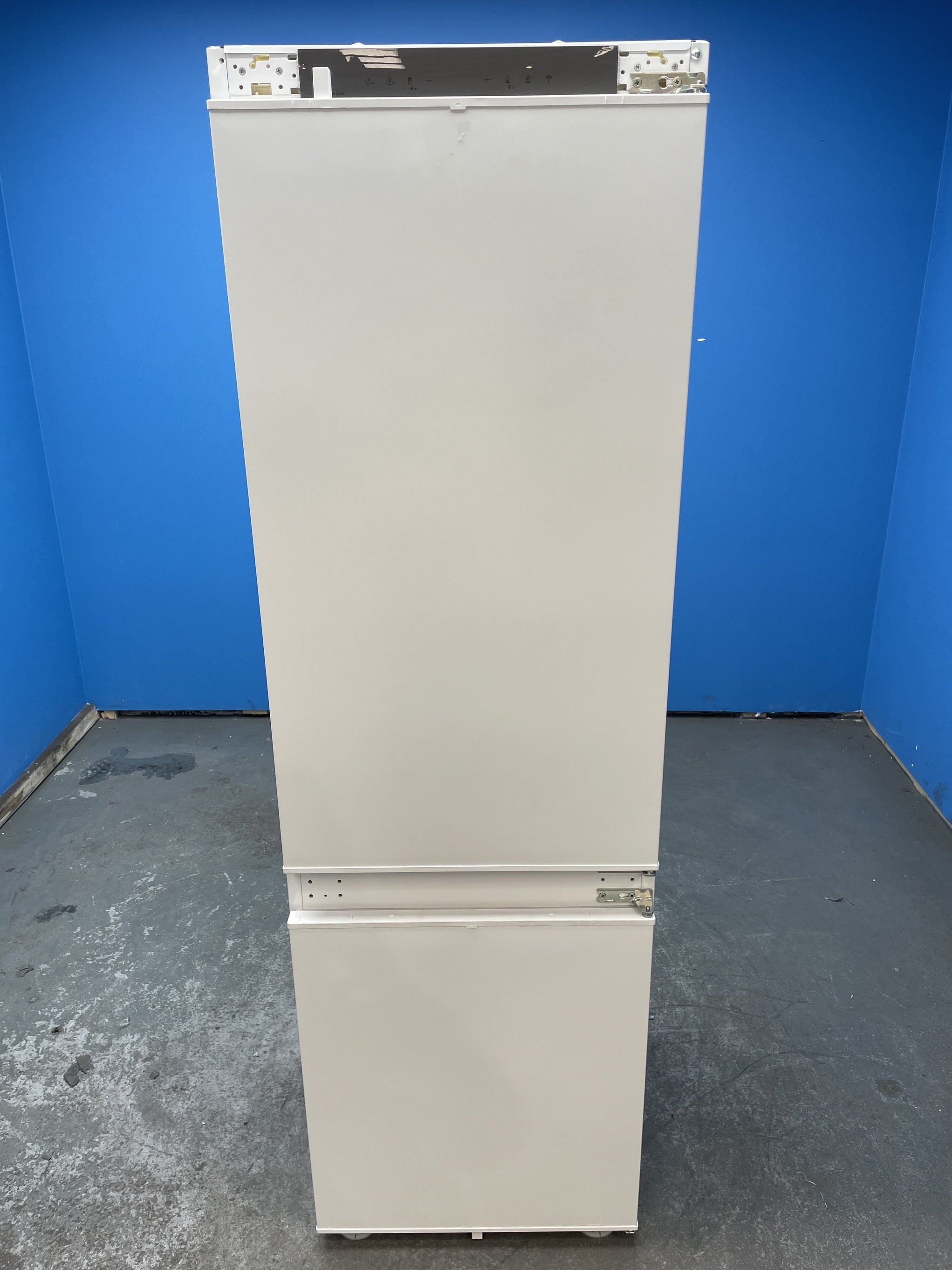 #GRC-154-007 - Hoover H-FRIDGE 600 HONBQT5518DK-UK Integrated No Frost Fridge Freezer