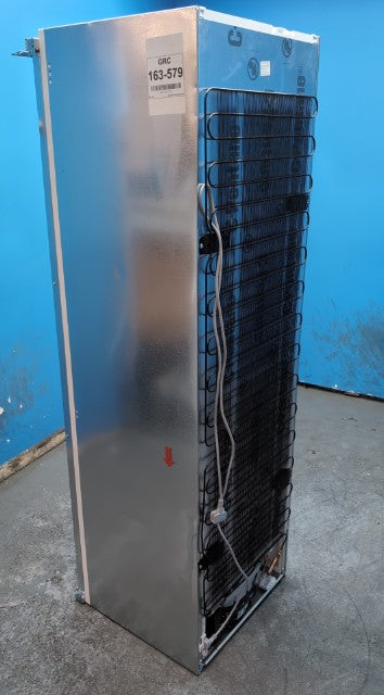 #GRC-163-579 - Bosch 54cm Integrated Tall Larder Fridge – 310L Capacity, MultiBox, SuperCooling