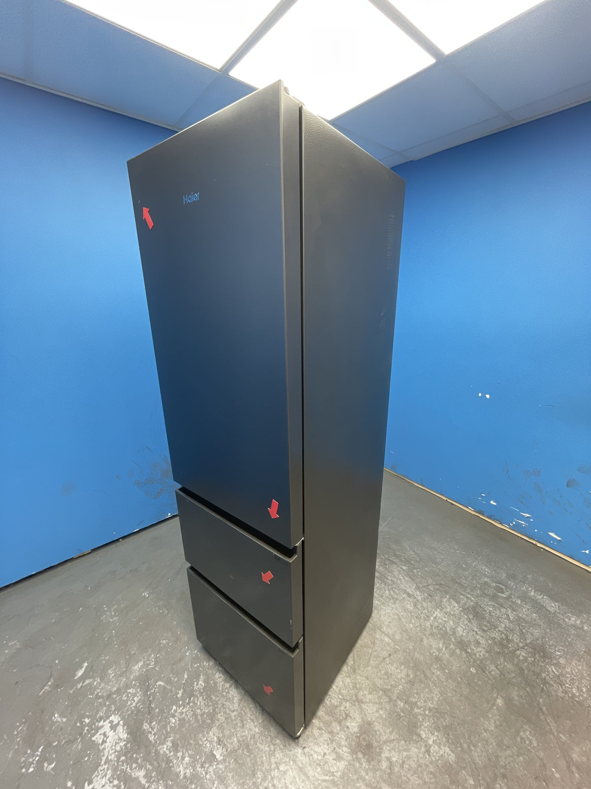 #GRC-162-705 - Haier HTR3518ENMTK 3D 55 Series 3 Total No Frost Fridge Freezer
