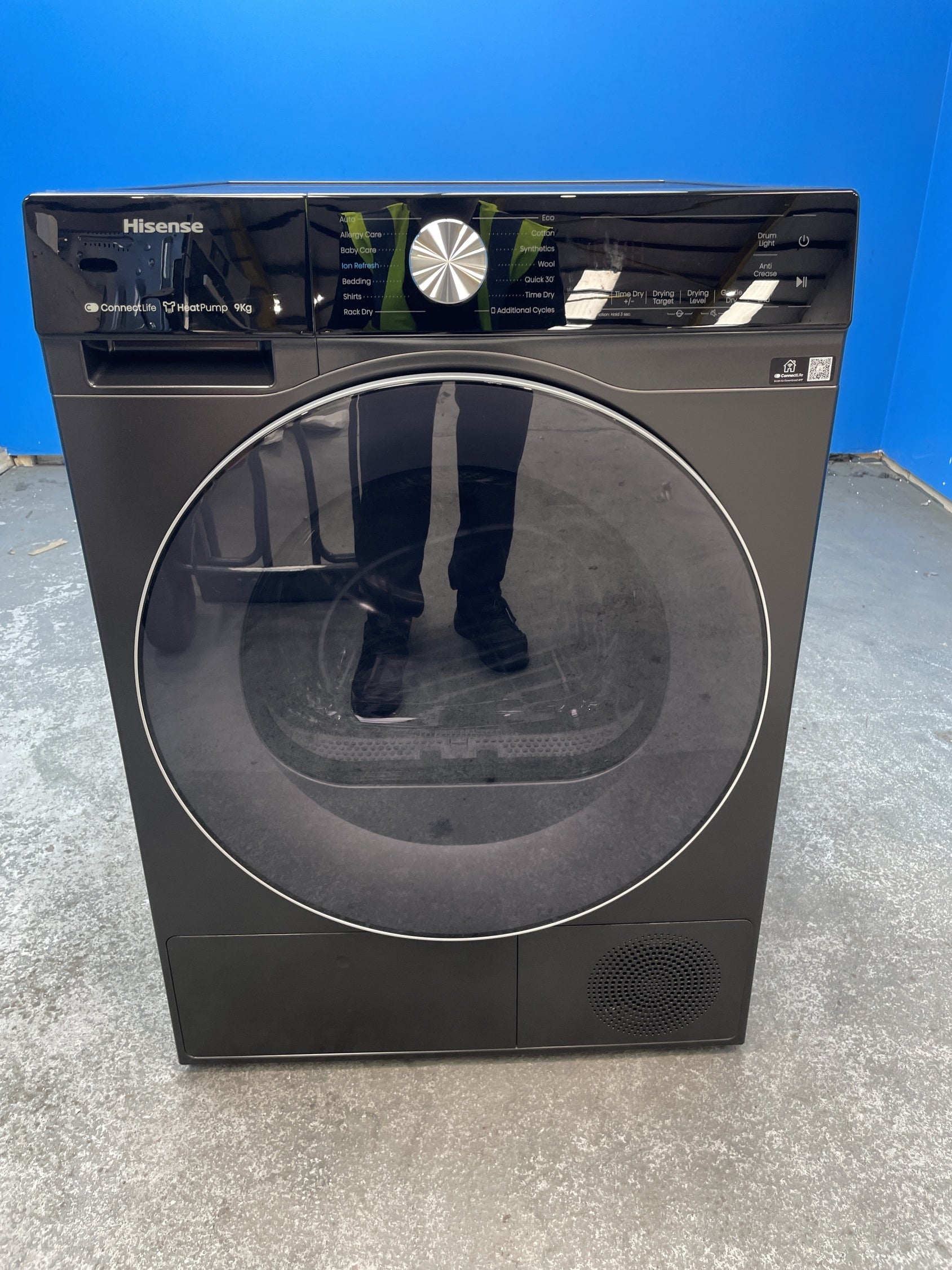 #GRC-158-094 - Hisense DH5S902BB 9kg Heat Pump Tumble Dryer