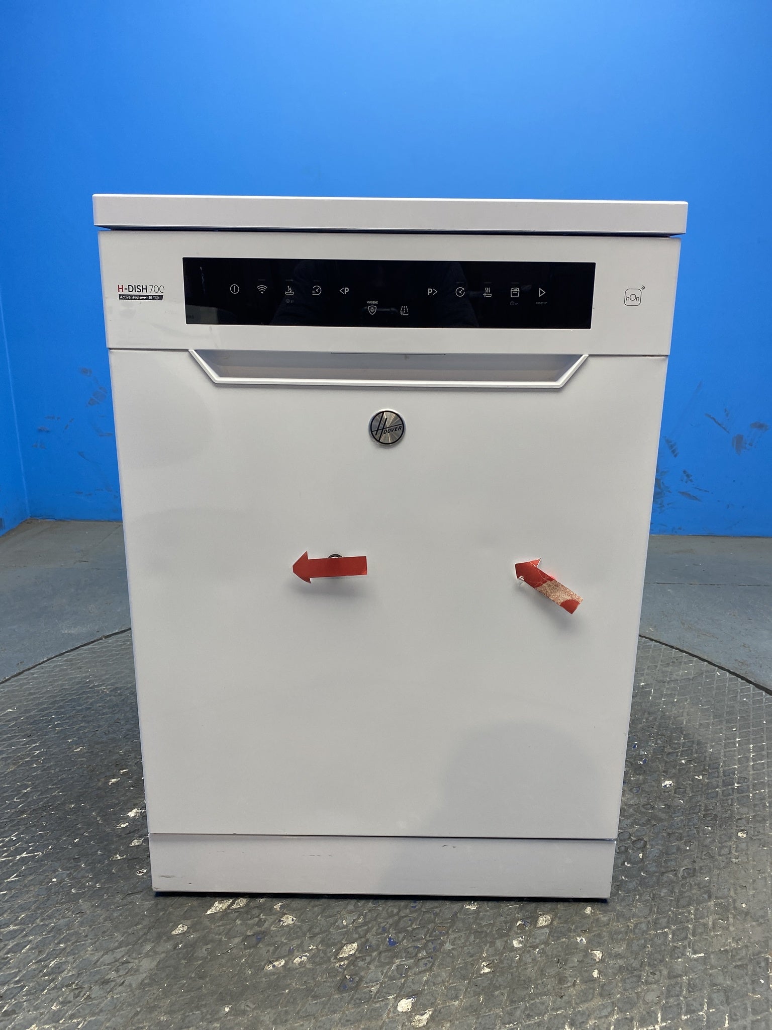 Hoover HF6B4S1PW 16 Place Setting Dishwasher