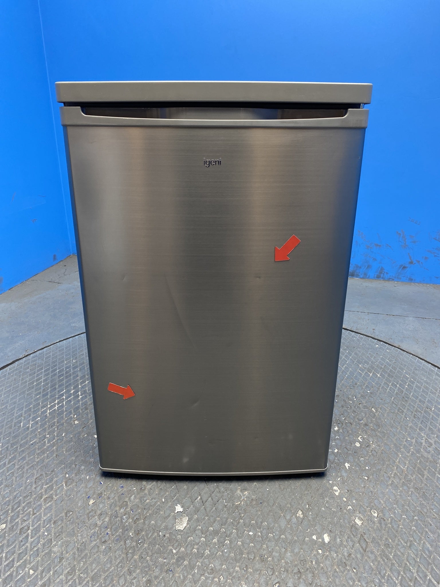 Igenix IG255X 136 Litre Undercounter Fridge