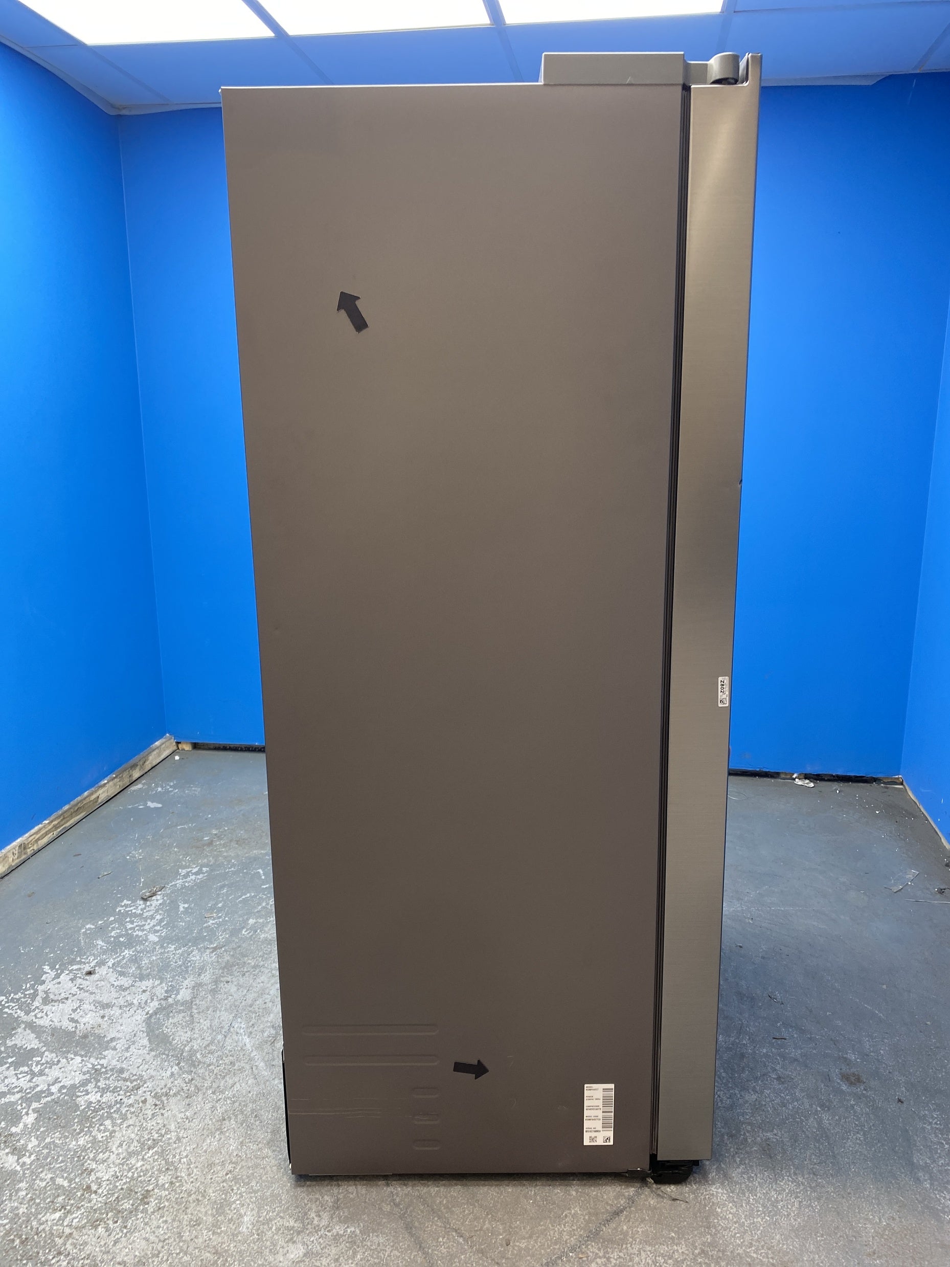 #GRC-144-943 - Samsung Bespoke AI Series 9 RS90F64EETEU American Fridge Freezer