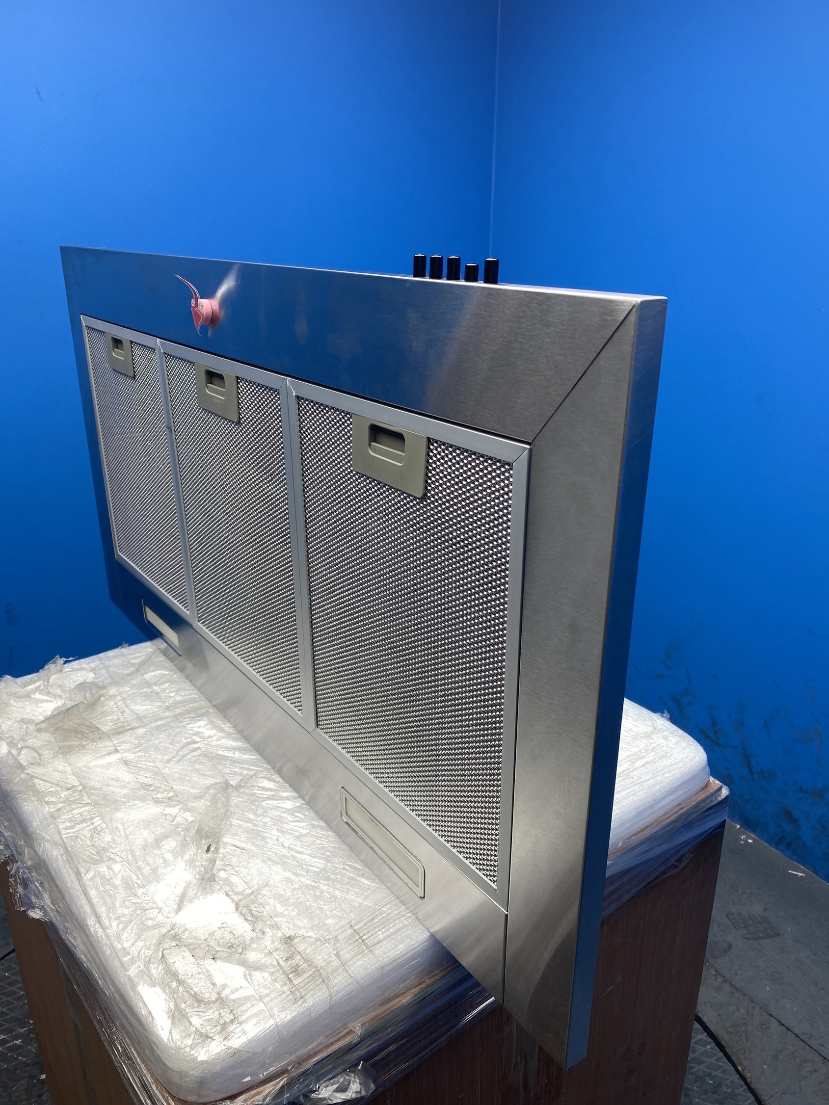 #GRC-147-470 - Candy CCE90NX/1 90cm Wall Mounted Stainless Steel Chimney Hood