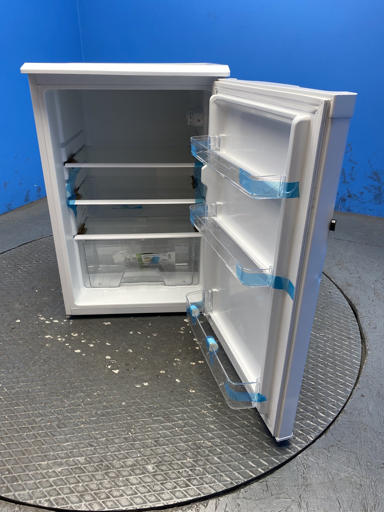COMFEE' RCD133WH2(E) 131L Under-Counter Larder Fridge