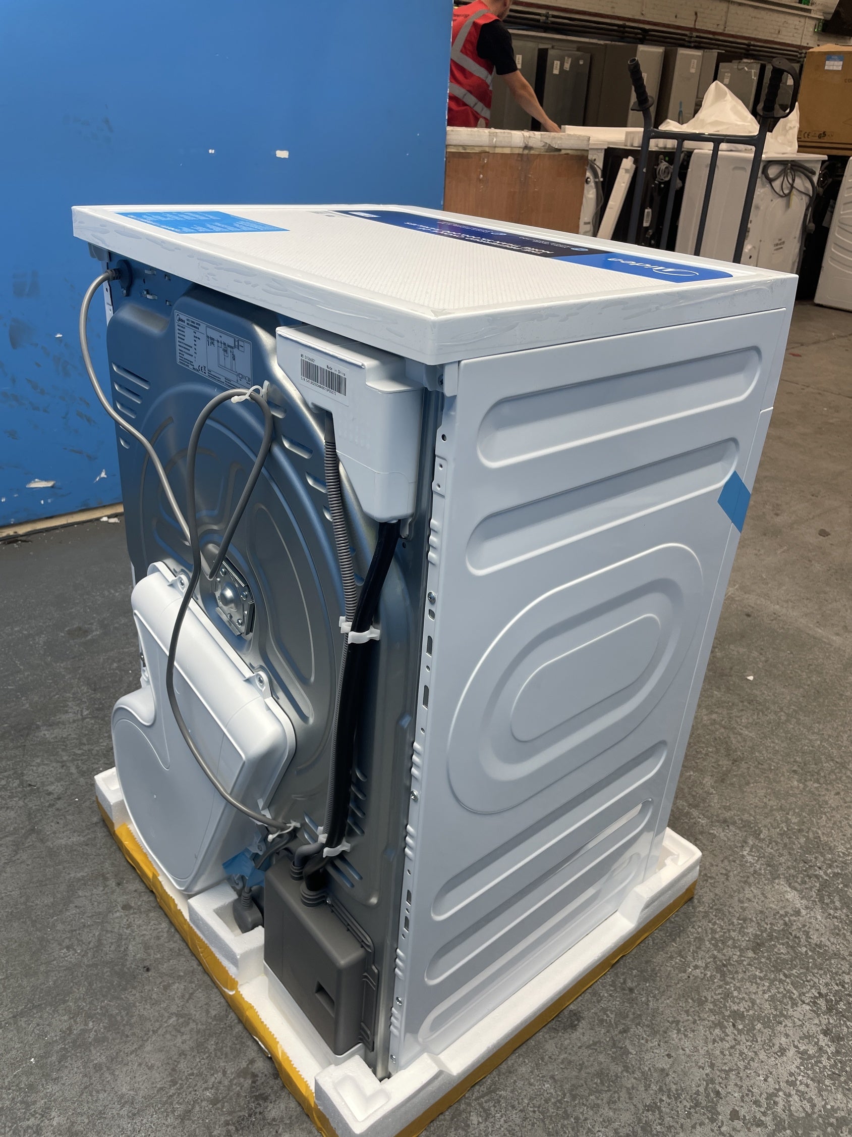 #GRC-158-924 - Midea MD200H80WB/W-UK 8kg Smart Sensor Heat Pump Tumble Dryer