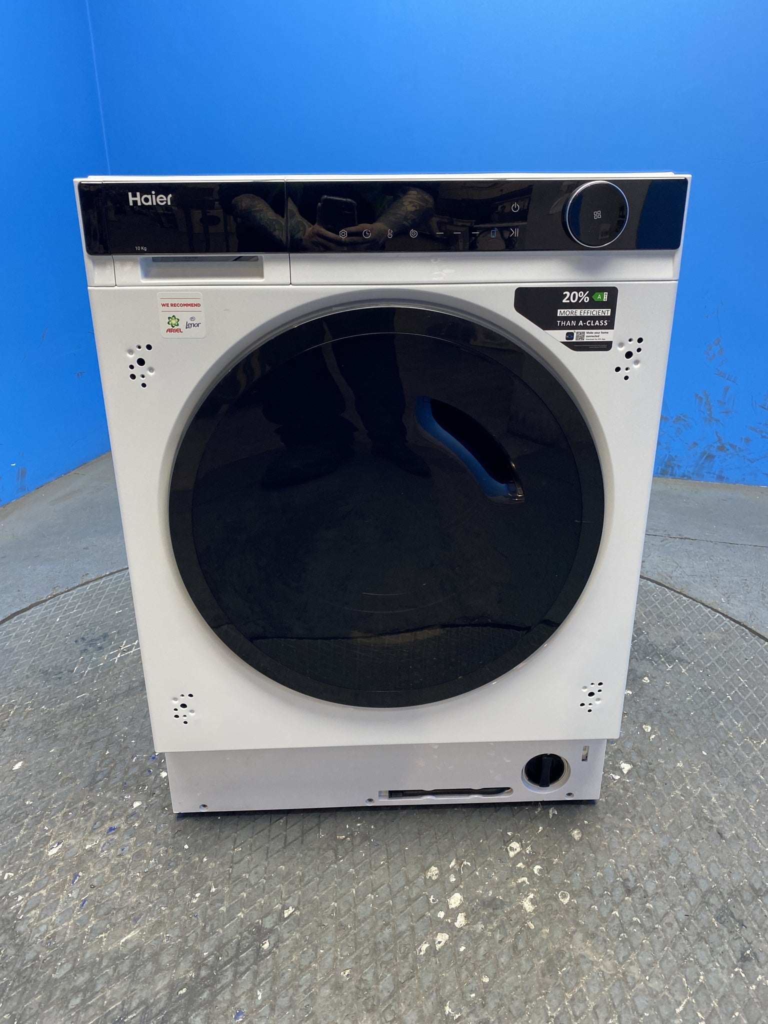 Haier Series 8 HWB100-B14858U1 10kg 1400rpm integrated Washing Machine
