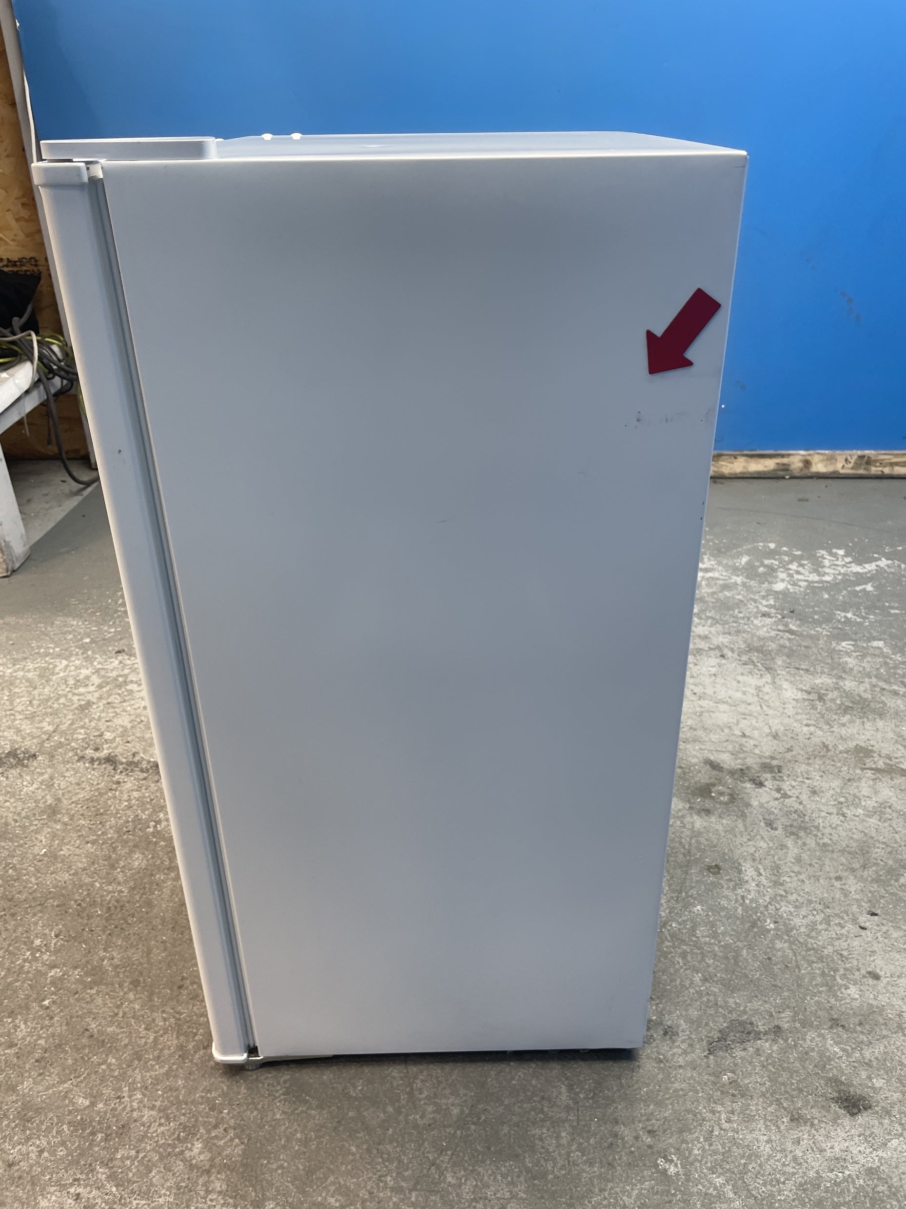 #GRC-153-439 - Statesman UC47IBW Undercounter Fridge with Ice Box