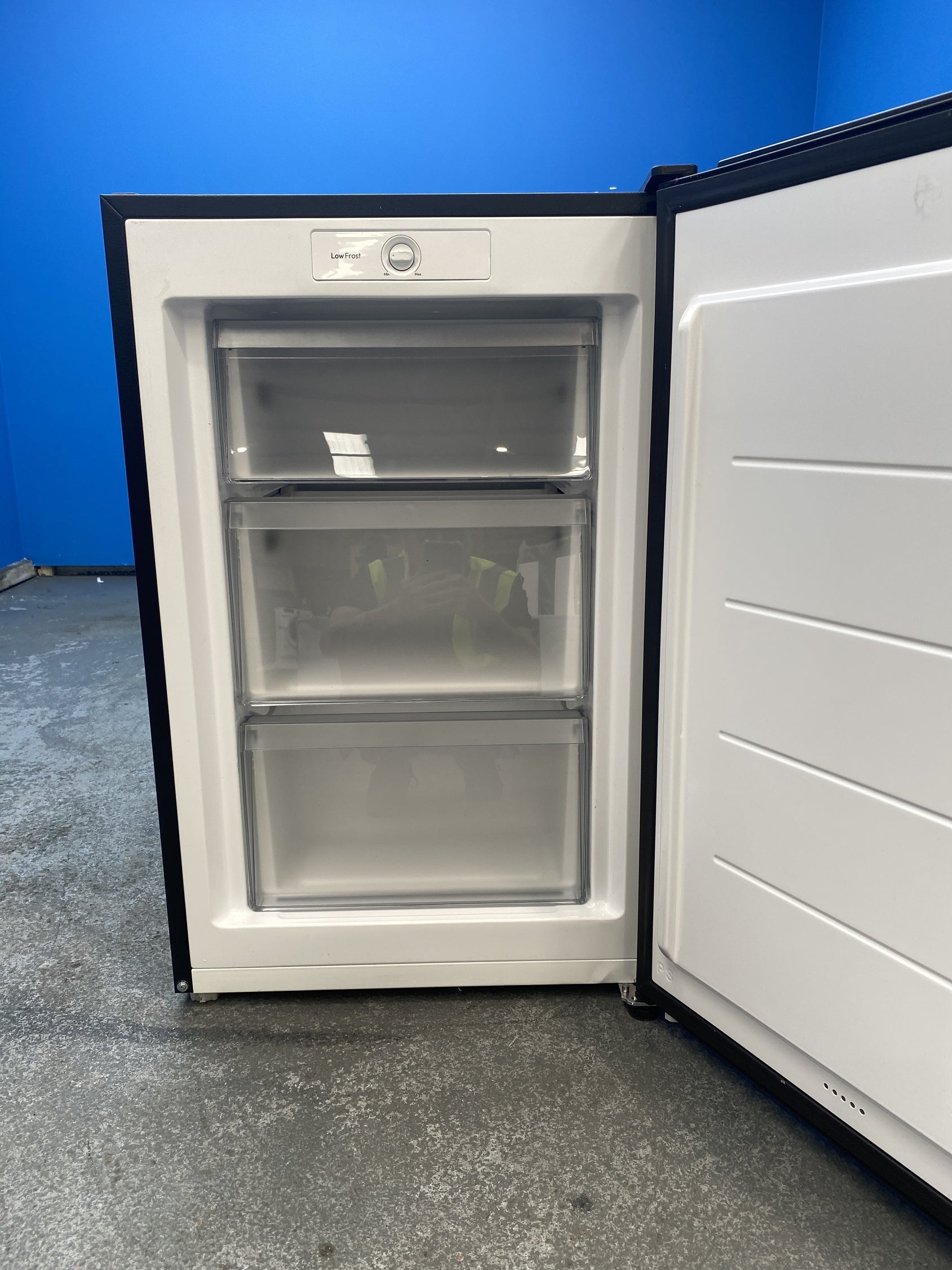 #GRC-139-039 - Hoover HONLQ2S58EBK H-FRIDGE 300 Mini Undercounter Fridge