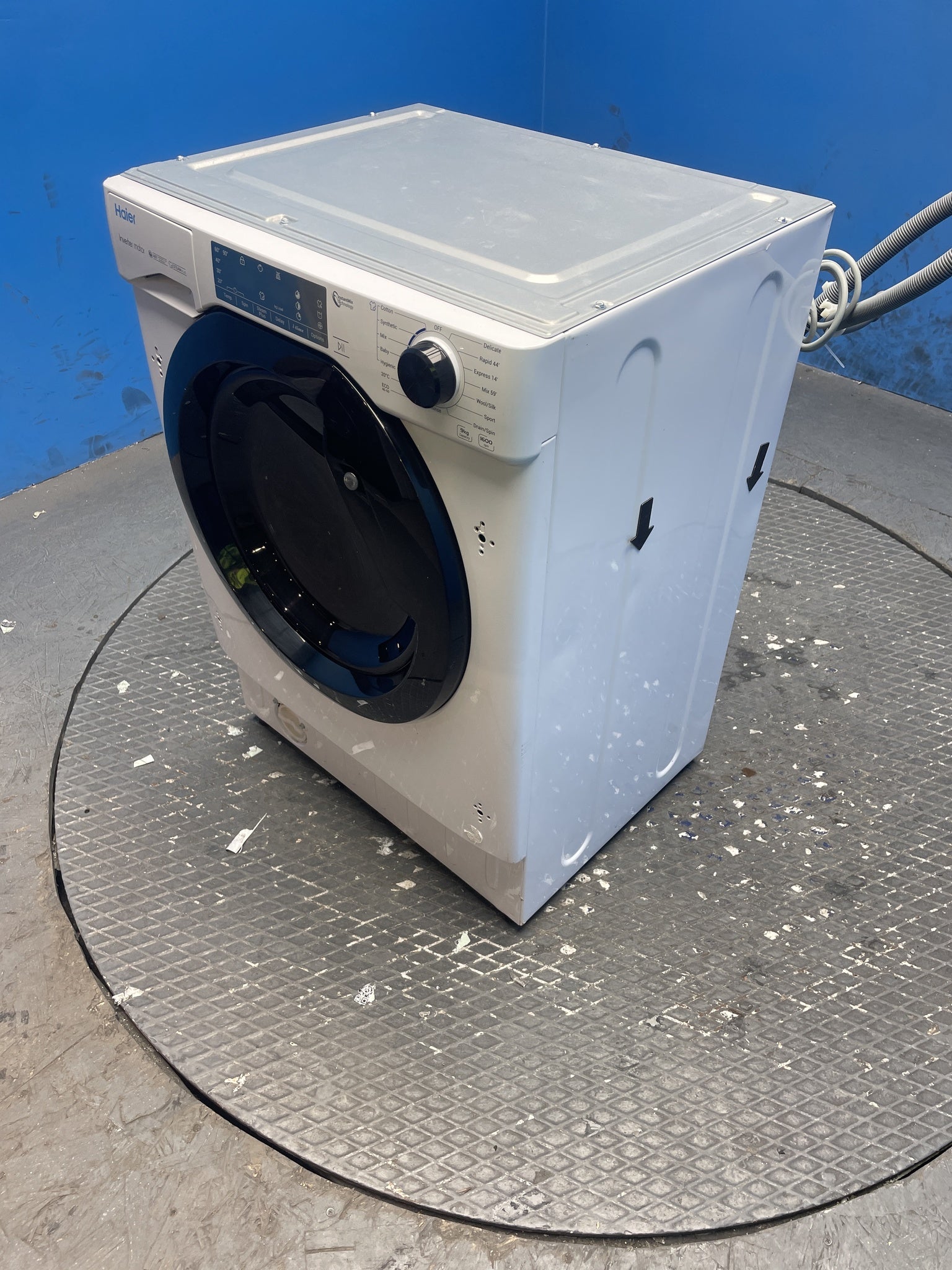 Haier HWQ90B416FWB Series 4 Integrated 9kg 1600 Spin Washing Machine