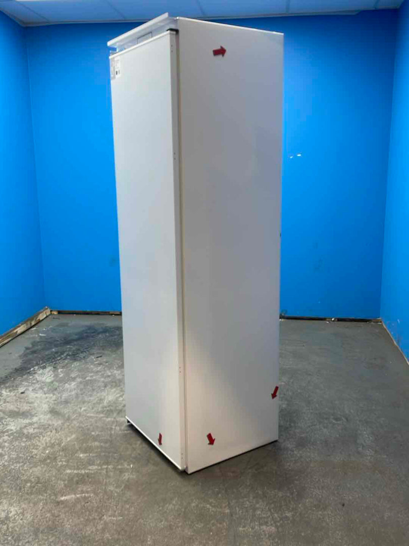 #GRC-160-779 - Candy CUS518EWK Integrated 204L Tall Freezer